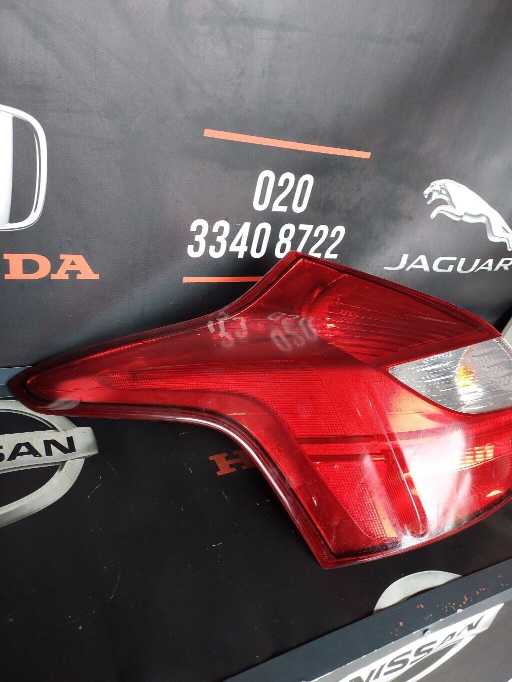 FORD FOCUS N/S TAIL LIGHT REAR 2012 DIESEL