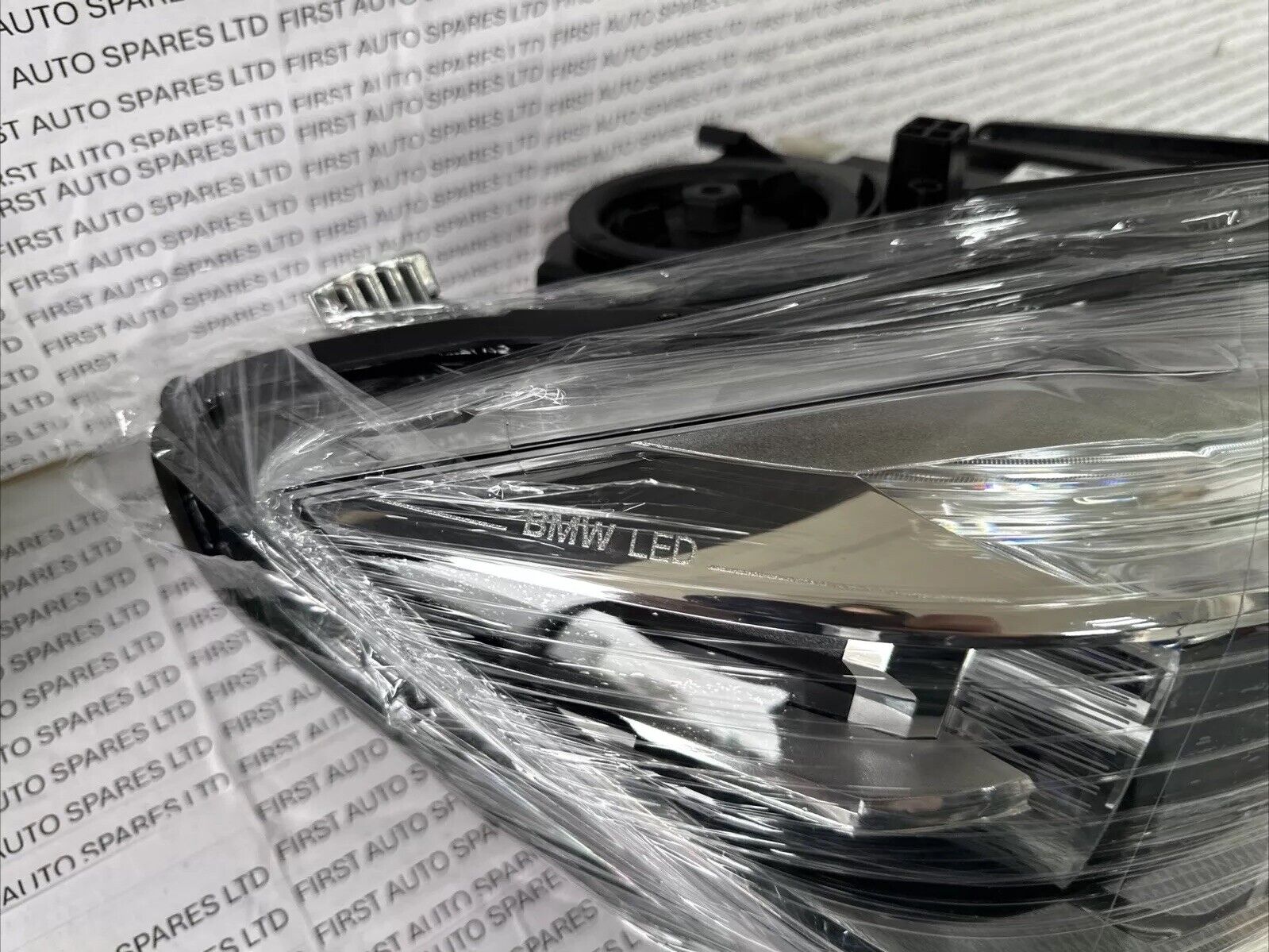 BMW 3 Series F30 F31 Right Driver Side Shadow Line Headlight  2015 - 2020 [l288]