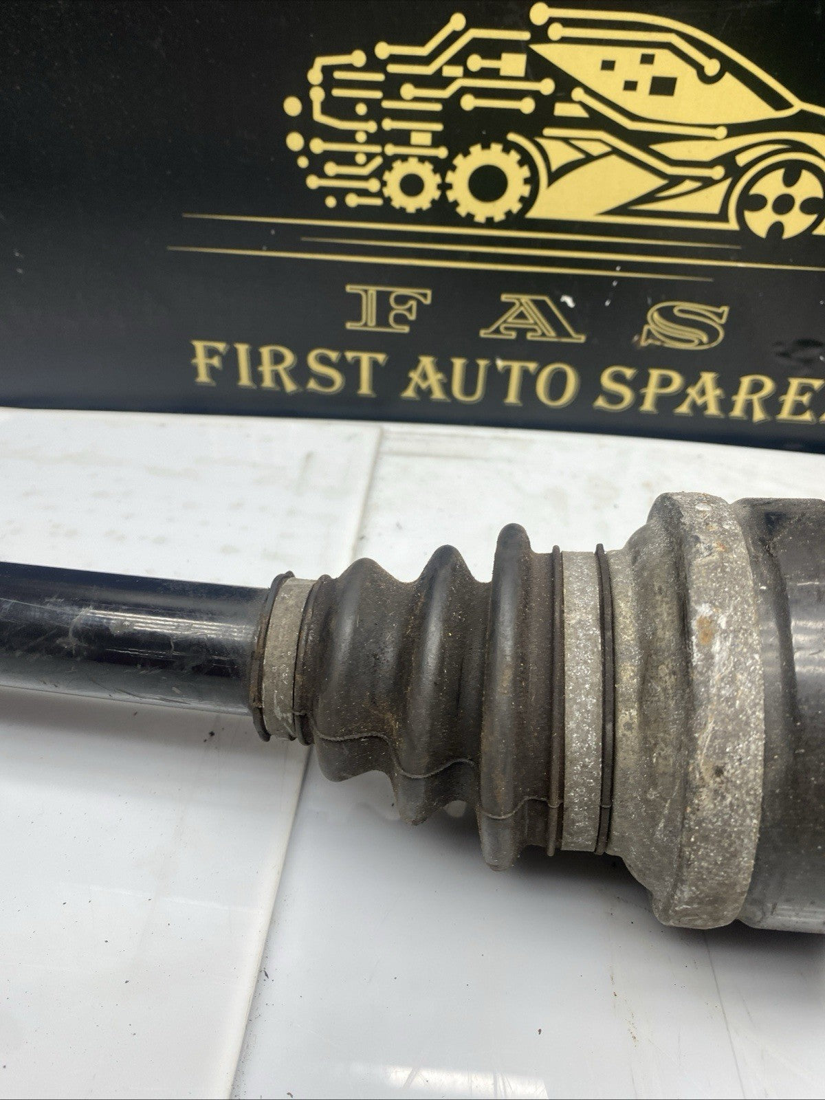 BMW 5 SERIES F10 F11 DRIVESHAFT REAR RIGHT DRIVER SIDE 3.0 DIESEL 7581018 2014