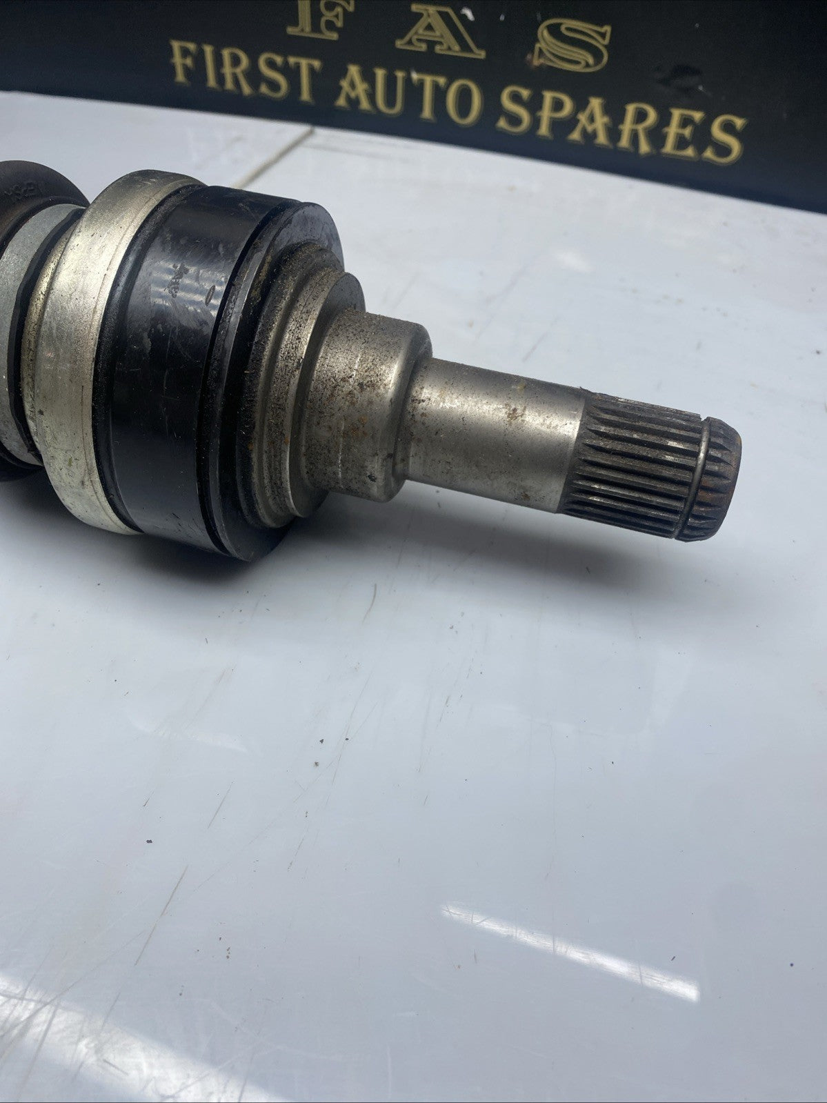 BMW 1 2 3 4 SERIES F20 F30 F32 PASSENGER LEFT REAR N47 DIESEL DRIVESHAFT 7597681