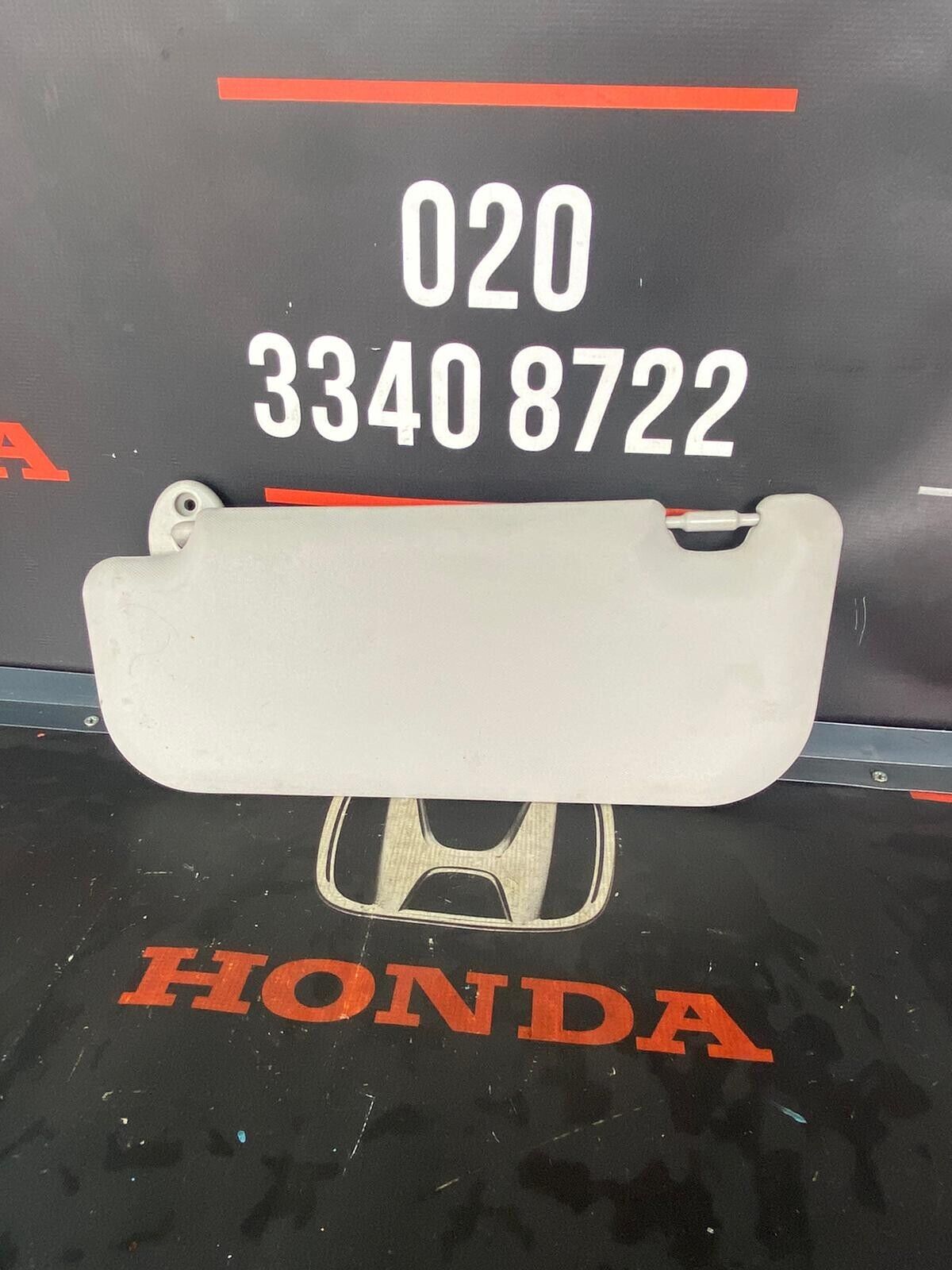 TOYOTA RAV 4 2022 O/S RIGHT SUN VISOR