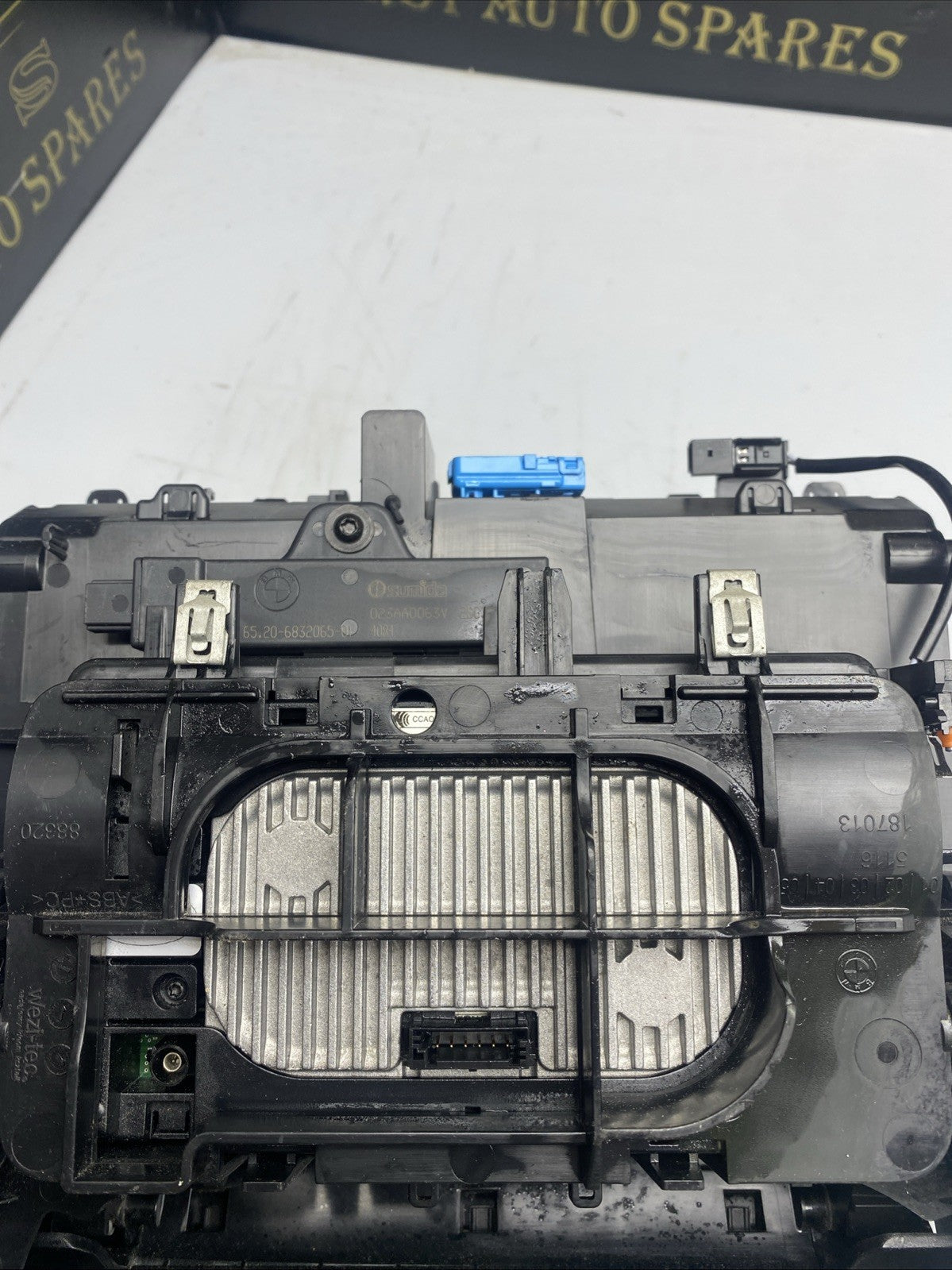 BMW SERIES 3 G20 G21 FRONT CENTRE CONSOLE ASHTRAY STORAGE COMPARTMENT 2019