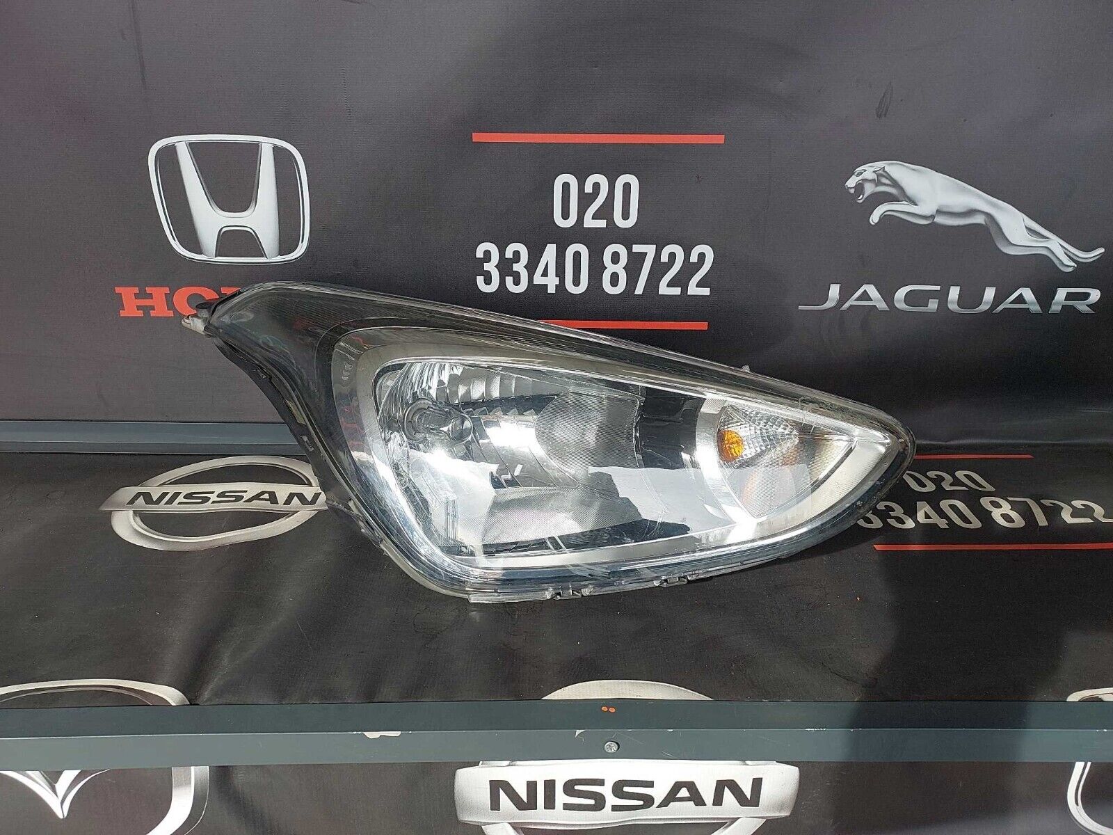 HYUNDAI i10 O/S FRONT HEADLIGHT 2016