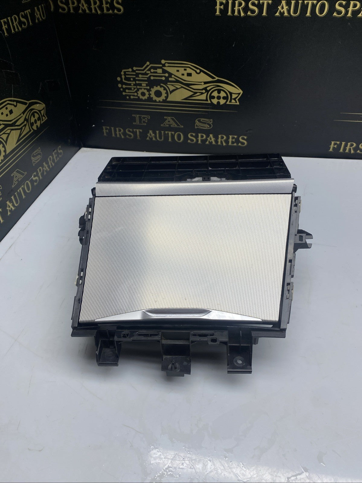 BMW SERIES 3 G20 G21 FRONT CENTRE CONSOLE ASHTRAY STORAGE COMPARTMENT 2019