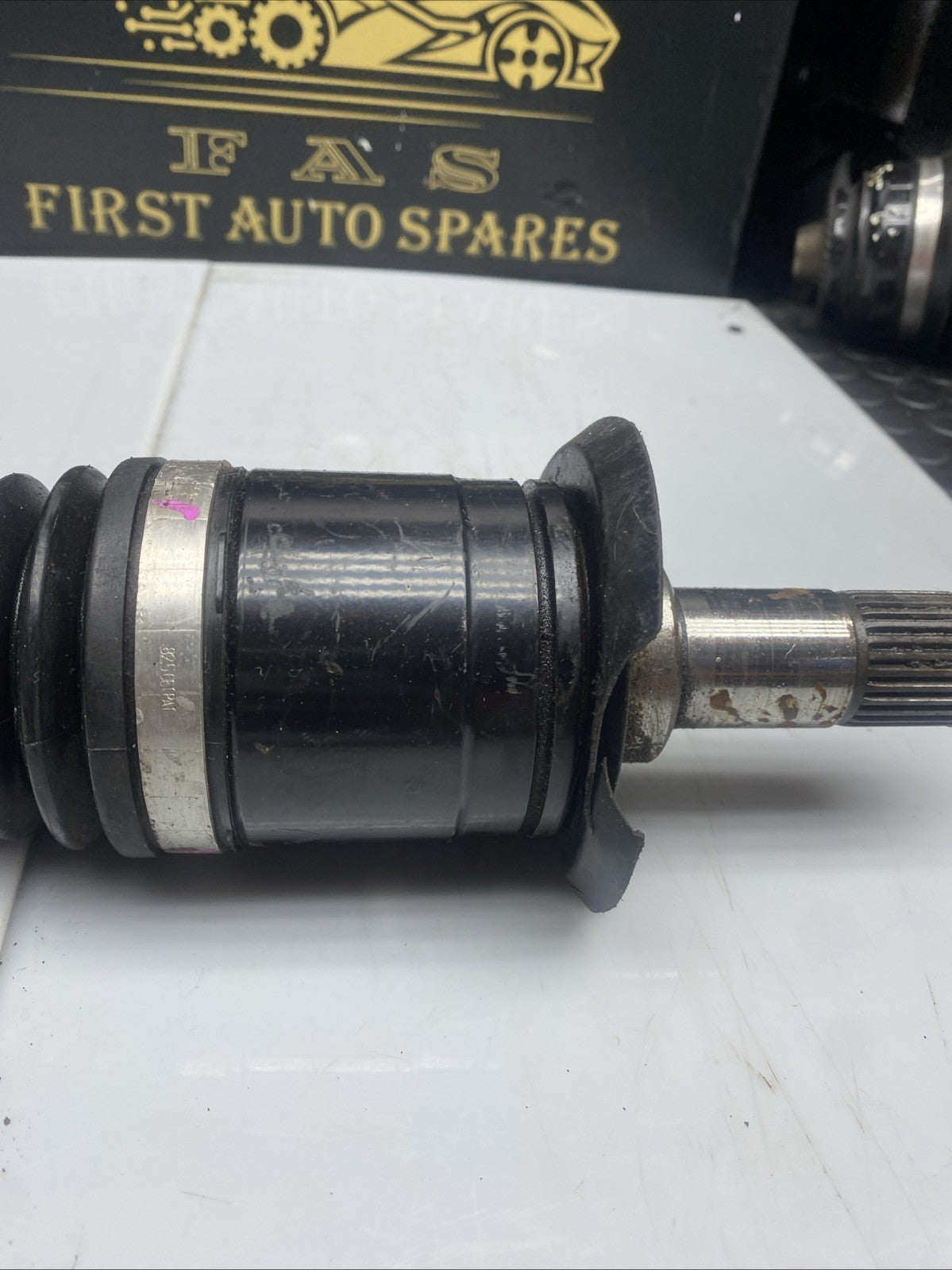 BMW 1 3 Series F20 F21 LCI F30 Output Drive Shaft Left N/S Driveshaft 7609351
