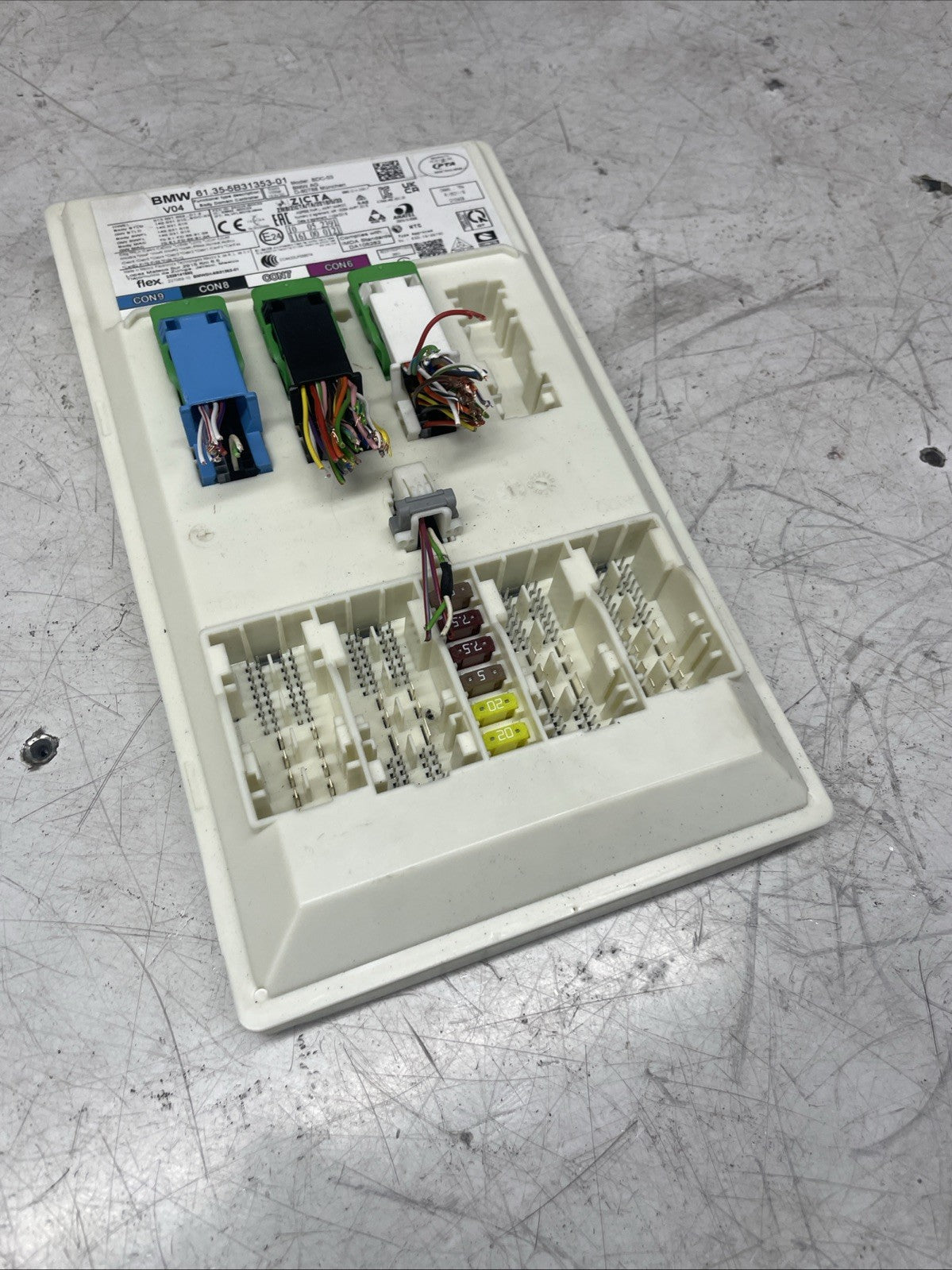 BMW 3 G20 G21 2022 Central body control module 100249500002 ATM31299