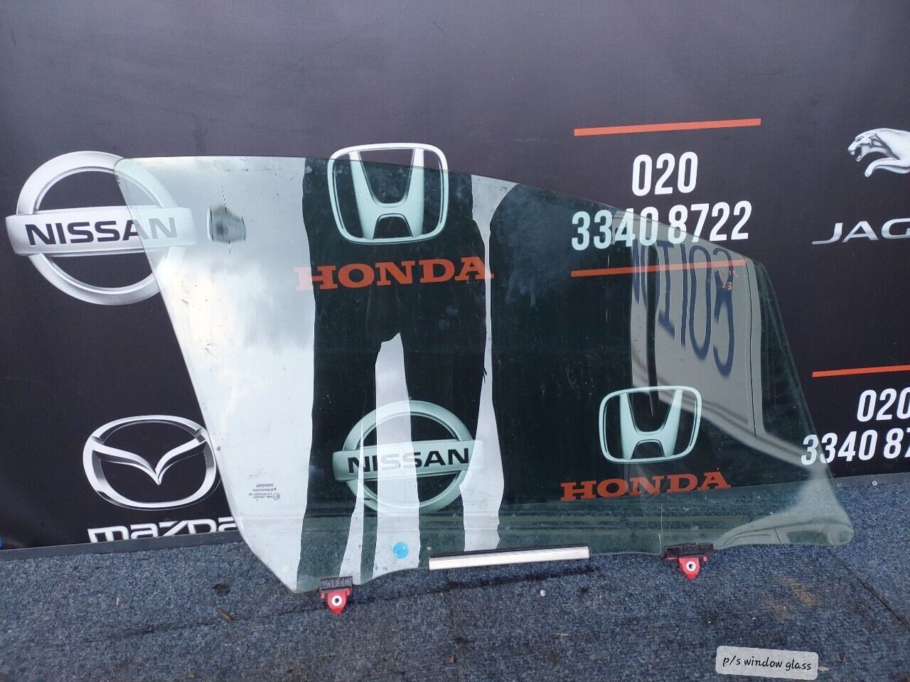 TOYOTA YARIS N/S FRONT WINDOW GLASS 2013 TO 19
