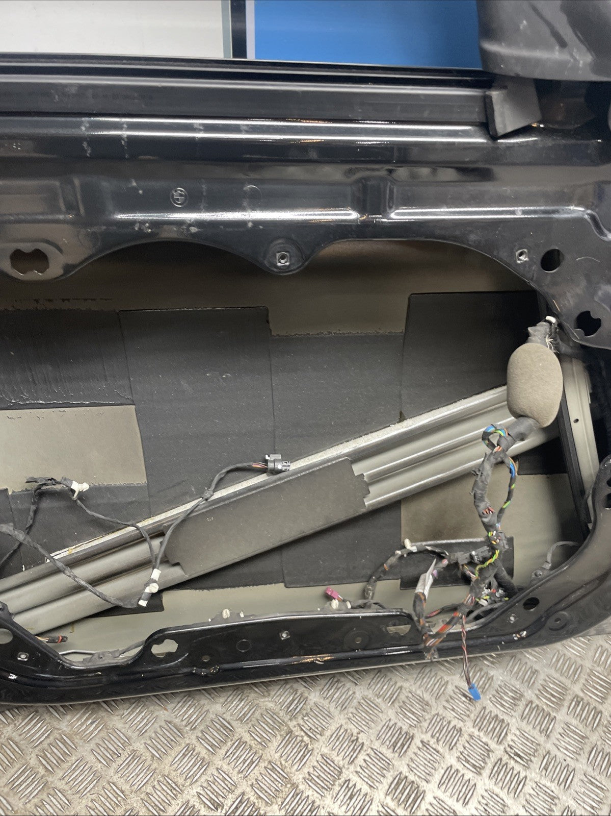 BMW 5  G30 DOOR FRONT LEFT PASSENGER SIDE 2020 SHELL