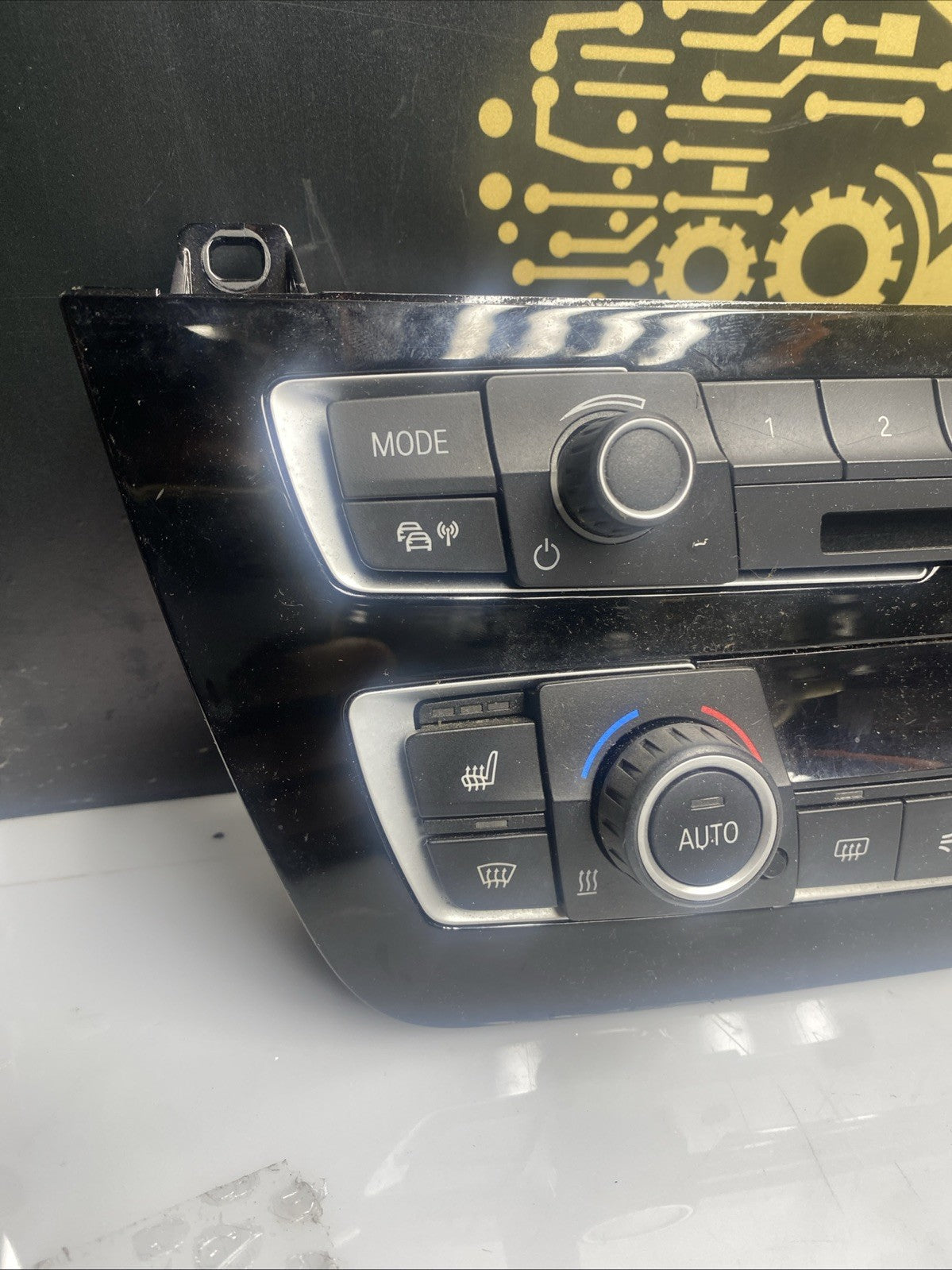 GENUINE BMW 1 2 SERIES F20 F21 F22 F23 LCI CLIMATE CONTROL UNIT 9363546 6832880