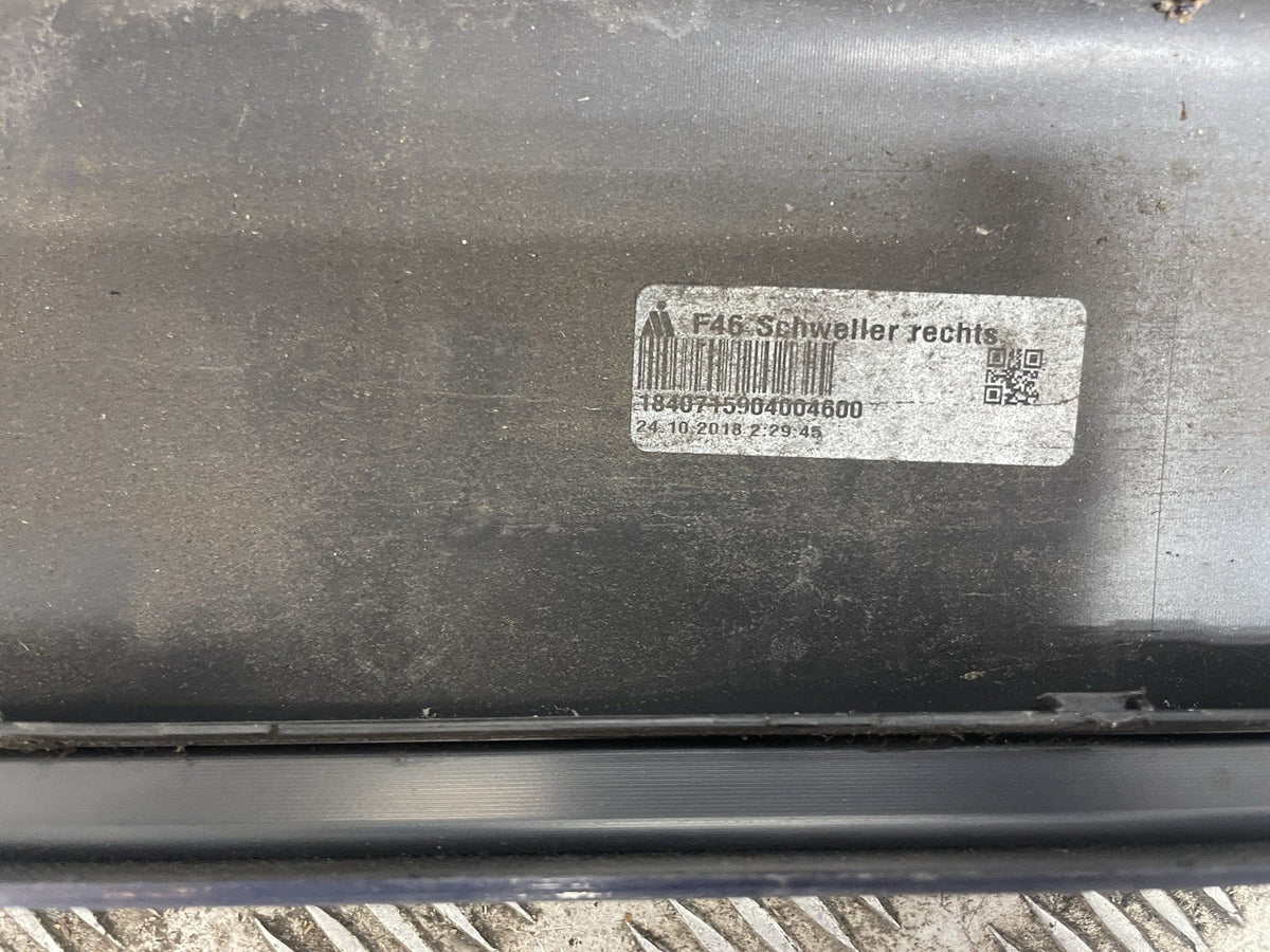 BMW 2 SERIES SIDE SKIRT RIGHT F45 ACTIVE TOURER 2015-2021 7318850