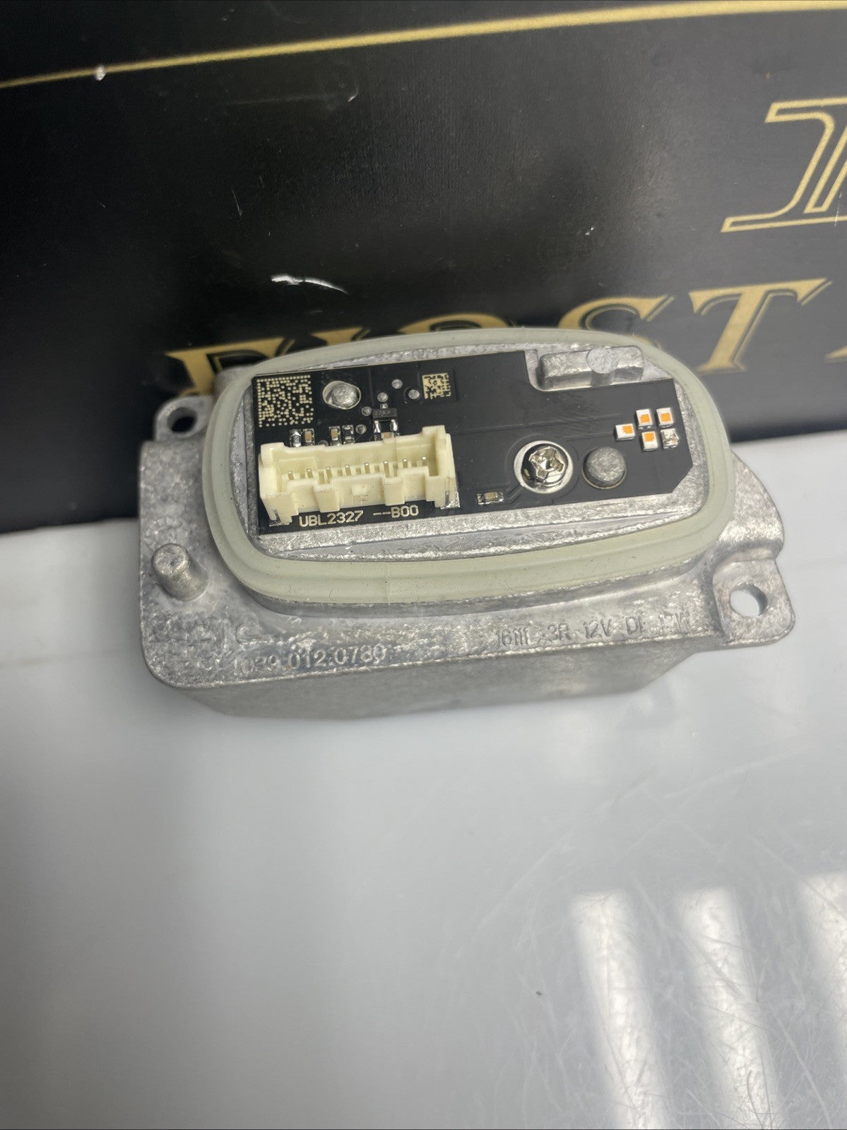 BMW 5 G30 G31 G38 2017 Petrol LED ballast control module 10390120780 23kW