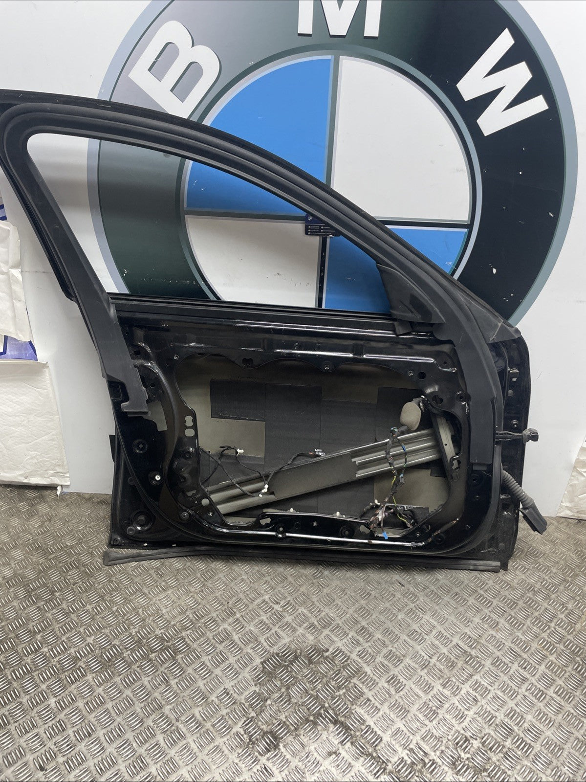 BMW 5  G30 DOOR FRONT LEFT PASSENGER SIDE 2020 SHELL