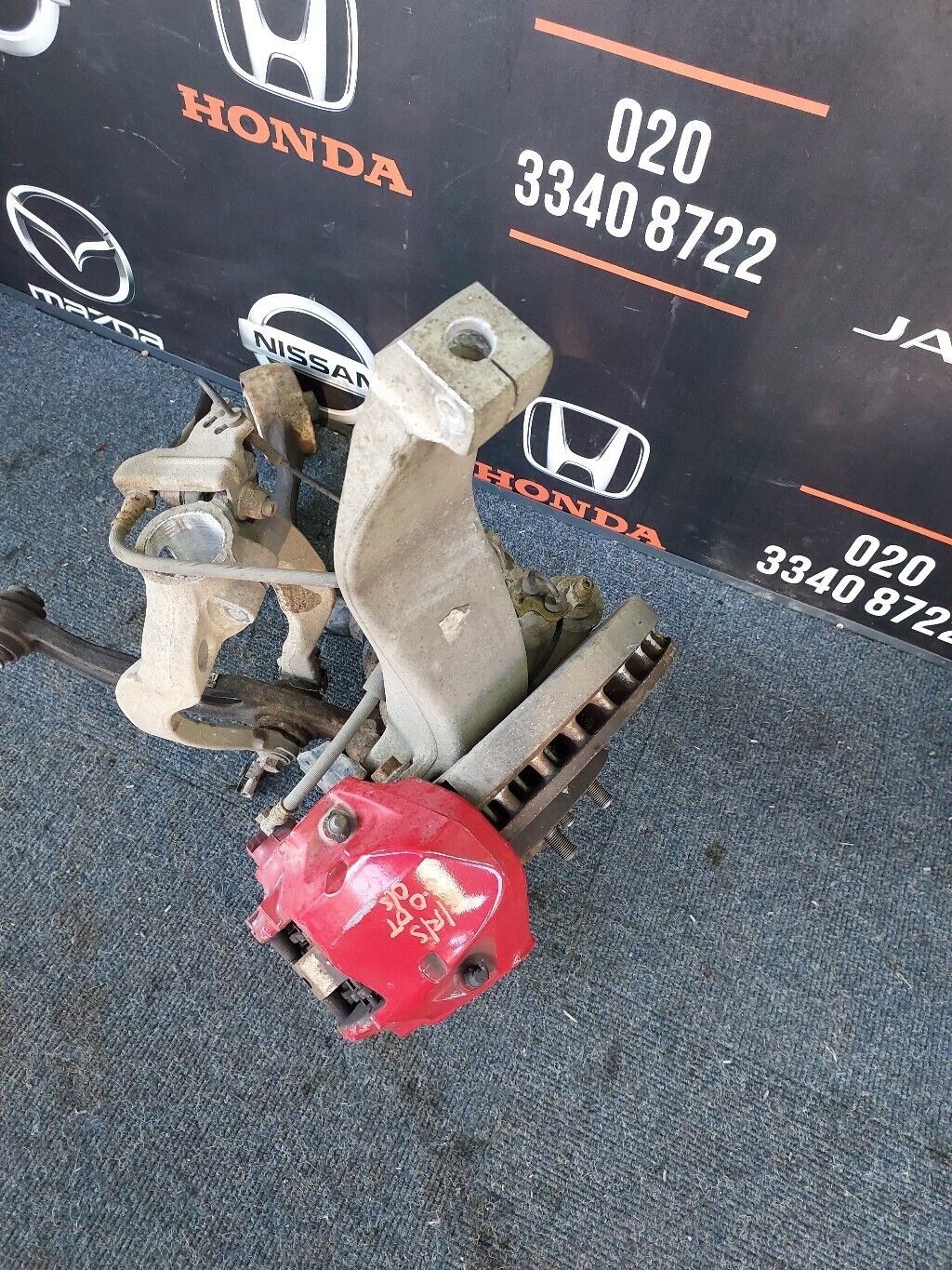 LAND ROVER RANGE ROVER 3.0 DIESEL O/S FRONT SUSPENSION LEG 2017