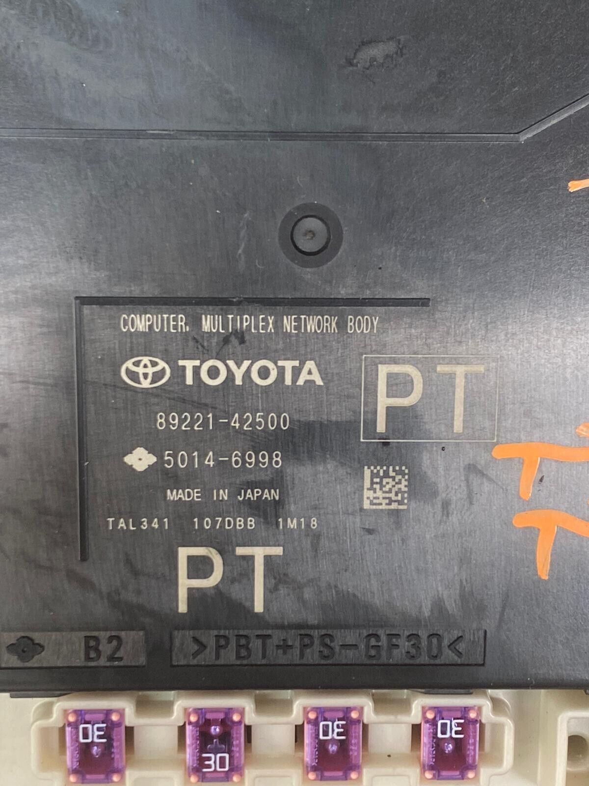 TOYOTA RAV 4 2022 HYBRID BODY CONTROL MODULE ECU 8273042890