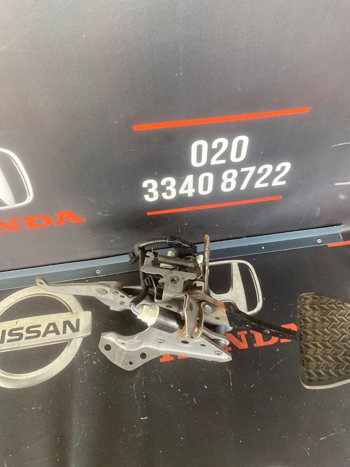 TOYOTA RAV 4 HYBRID BRAKE PEDAL ASSEMBLY