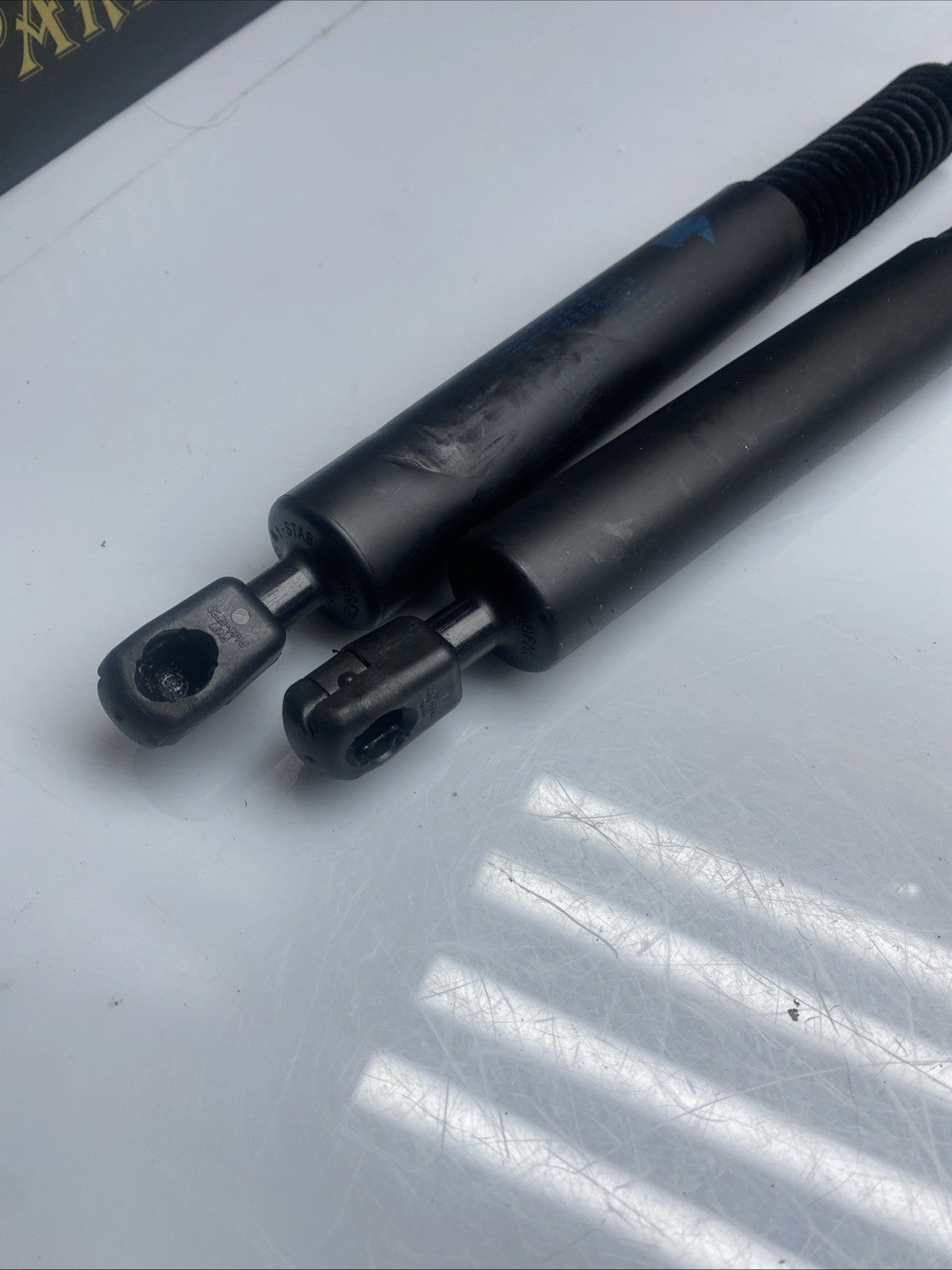 Gas Shock Absorber Tailgate BMW F11 Touring Spring Support Rear Window 7210557