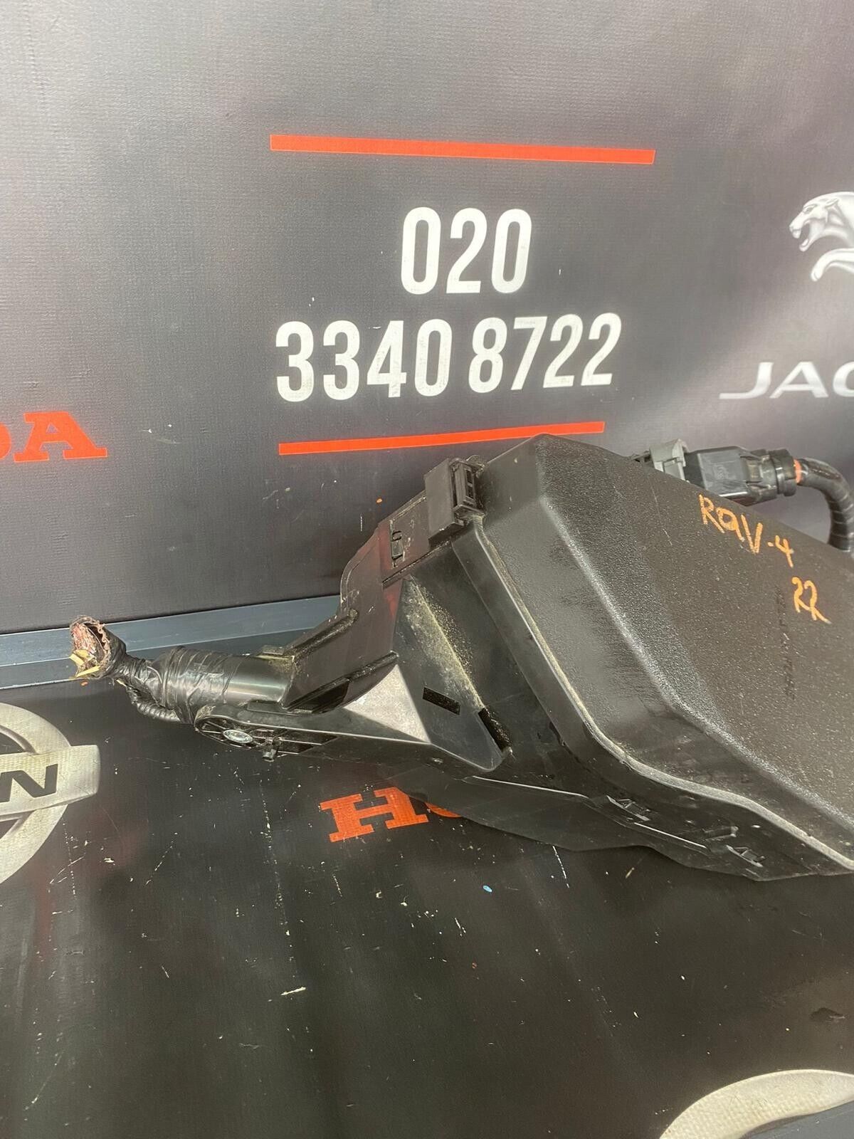 TOYOTA RAV 4 2022 HYBRID RELAY FUSE BOX