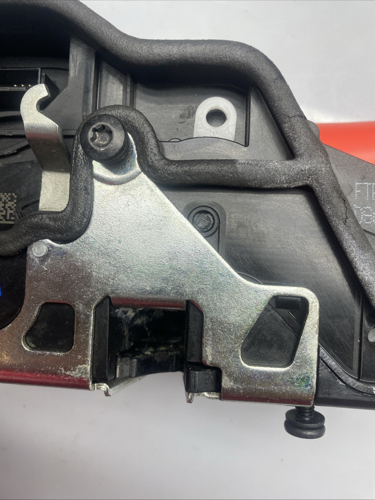 BMW 1 SERIES MK1 2011 FRONT RIGHT DOOR LOCK CATCH ACTUATOR SOLENOID 51217229456