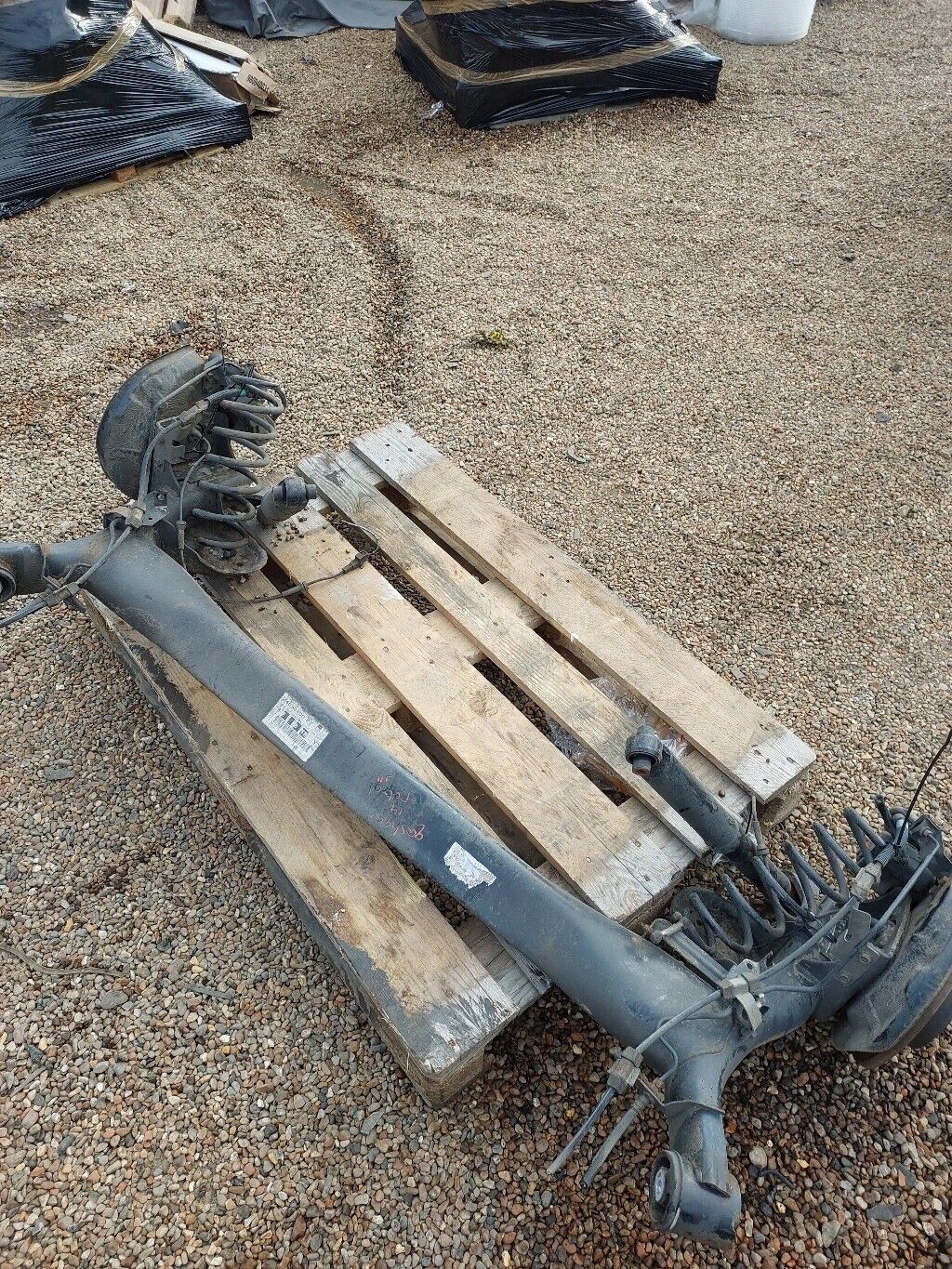 NISSAN QASHQAI J11 2019 COMPLETE REAR AXLE