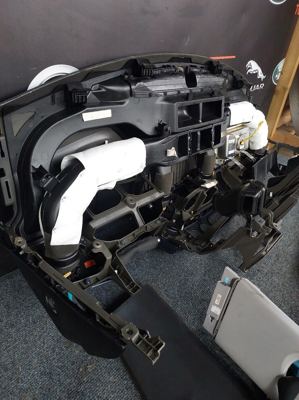 HYUNDAI i10 2016 COMPLETE DASHBOARD SEATBELT & AIRBAG KIT