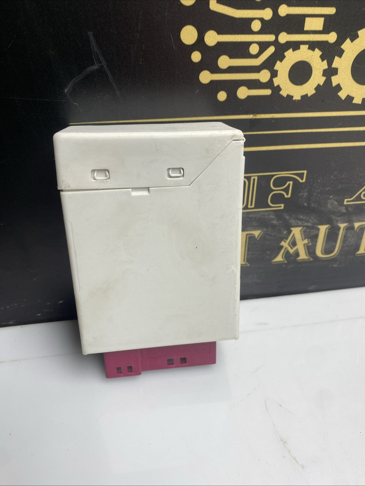 BMW 2 SERIES F45 FRONT SEAT BACKREST CONTROL MODULE 7464634
