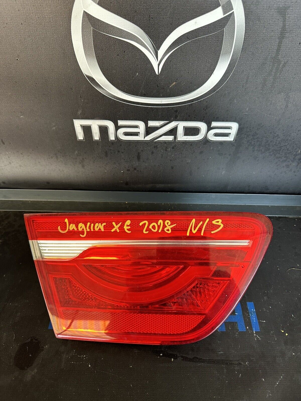 JAGUAR XE TAILLIGHT INNER LEFT SIDE X760 R-SPORT 2015-2024 T4N7915 GX7315K273BG