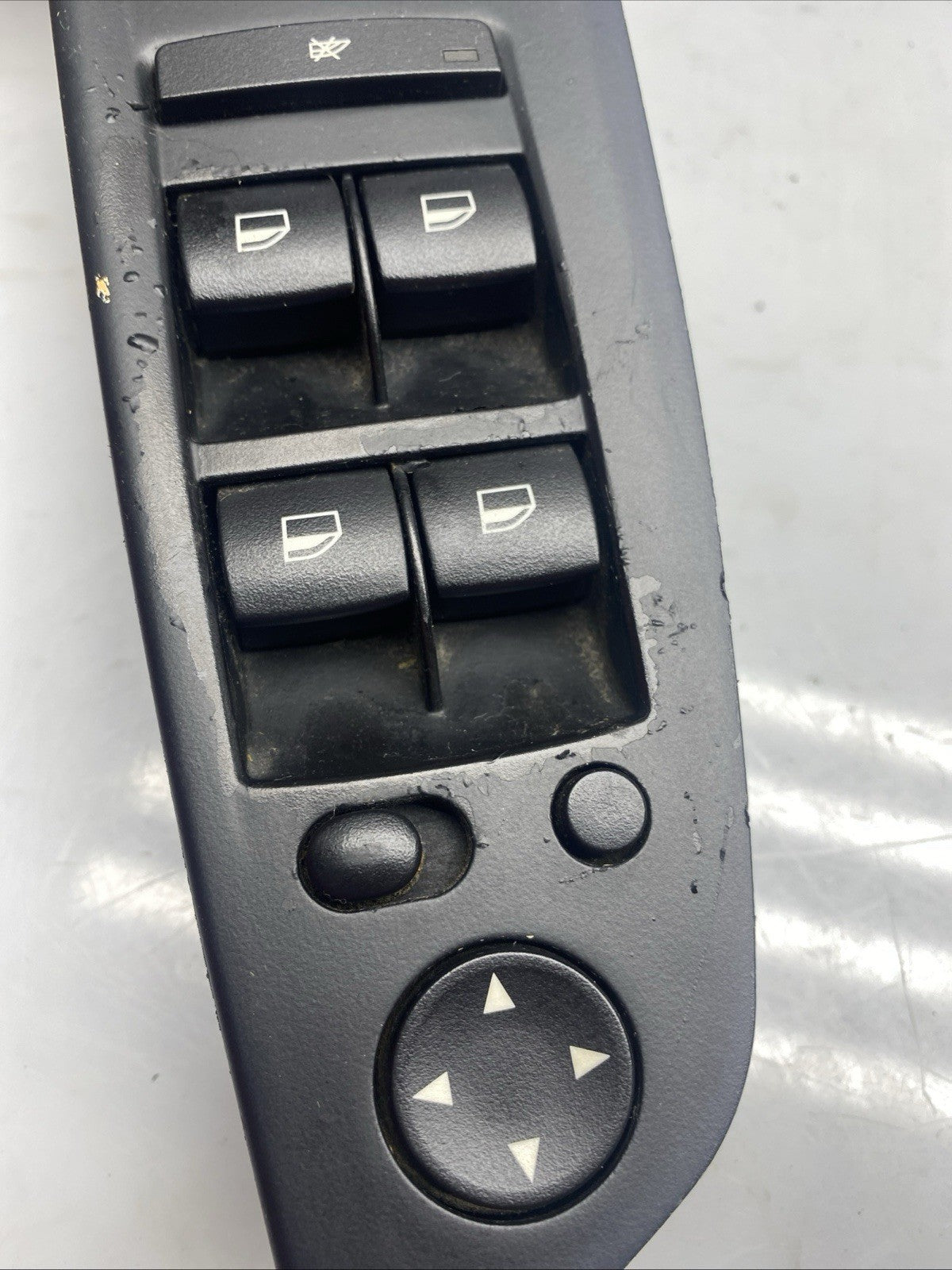 BMW X5 E70 WINDOW WING MIRROR SWITCH FRONT RIGHT DRIVER SIDE 9122121