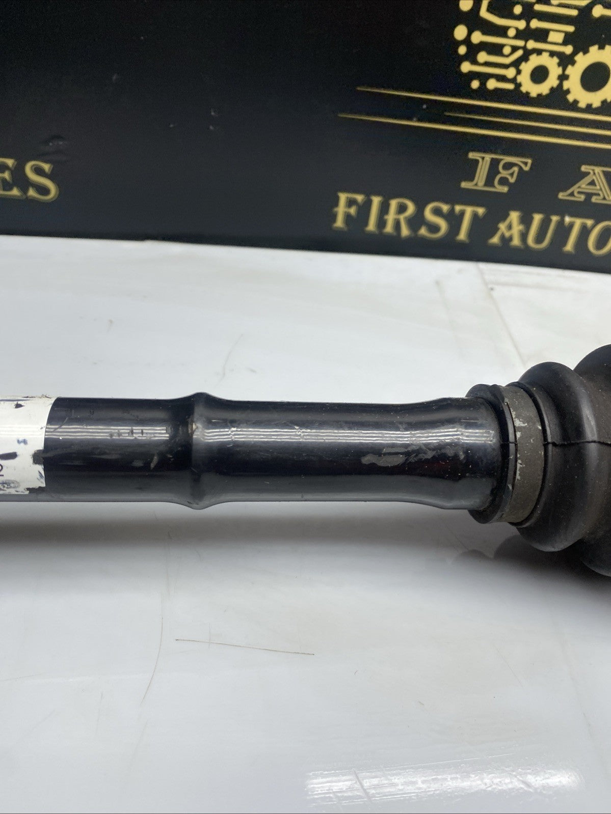 BMW 5 SERIES F10 F11 REAR LEFT PASSENGER SIDE DRIVESHAFT OUTPUT SHAFT 7614289