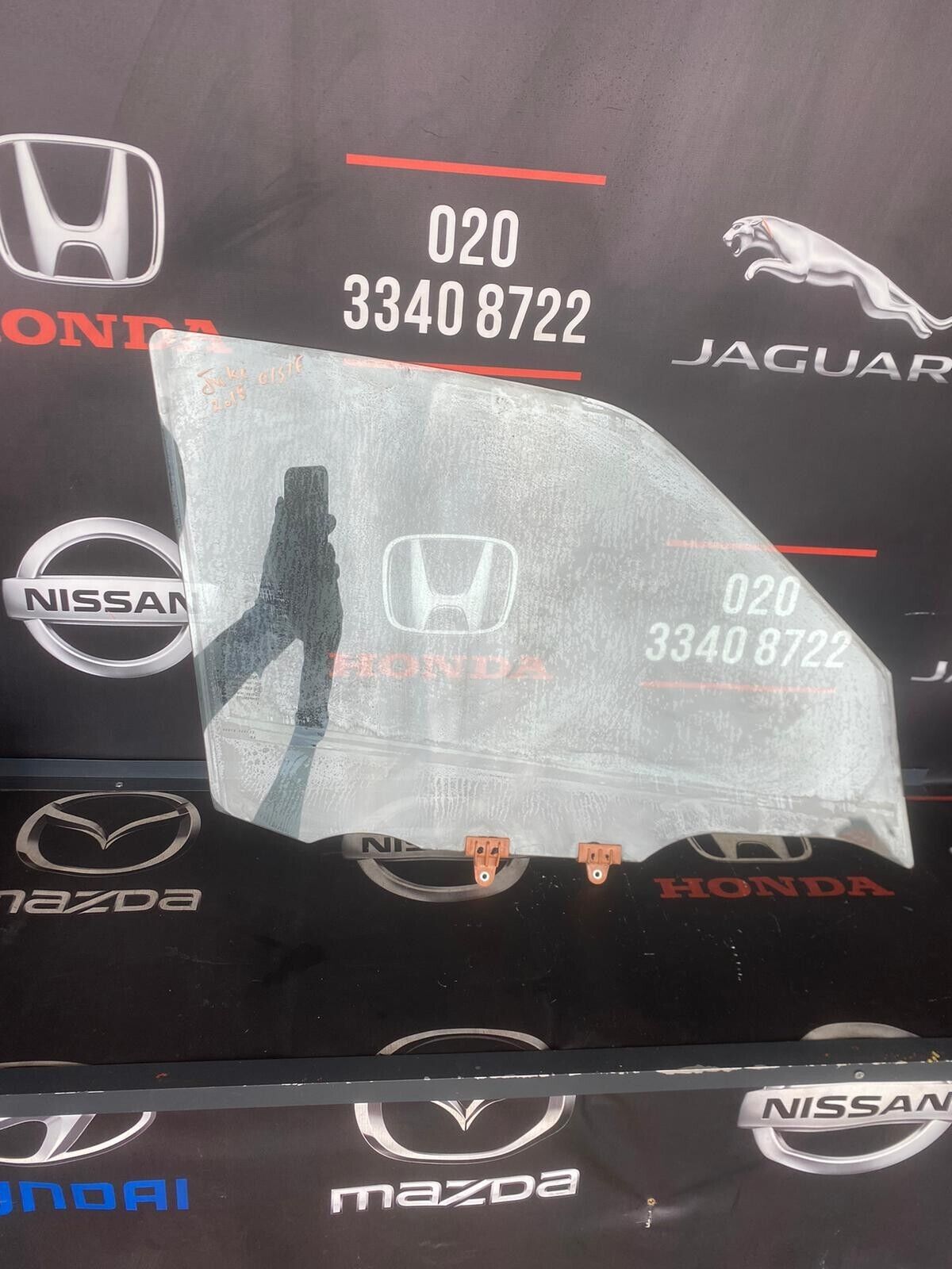 NISSAN JUKE 2018 O/S FRONT RIGHT DOOR WINDOW GLASS