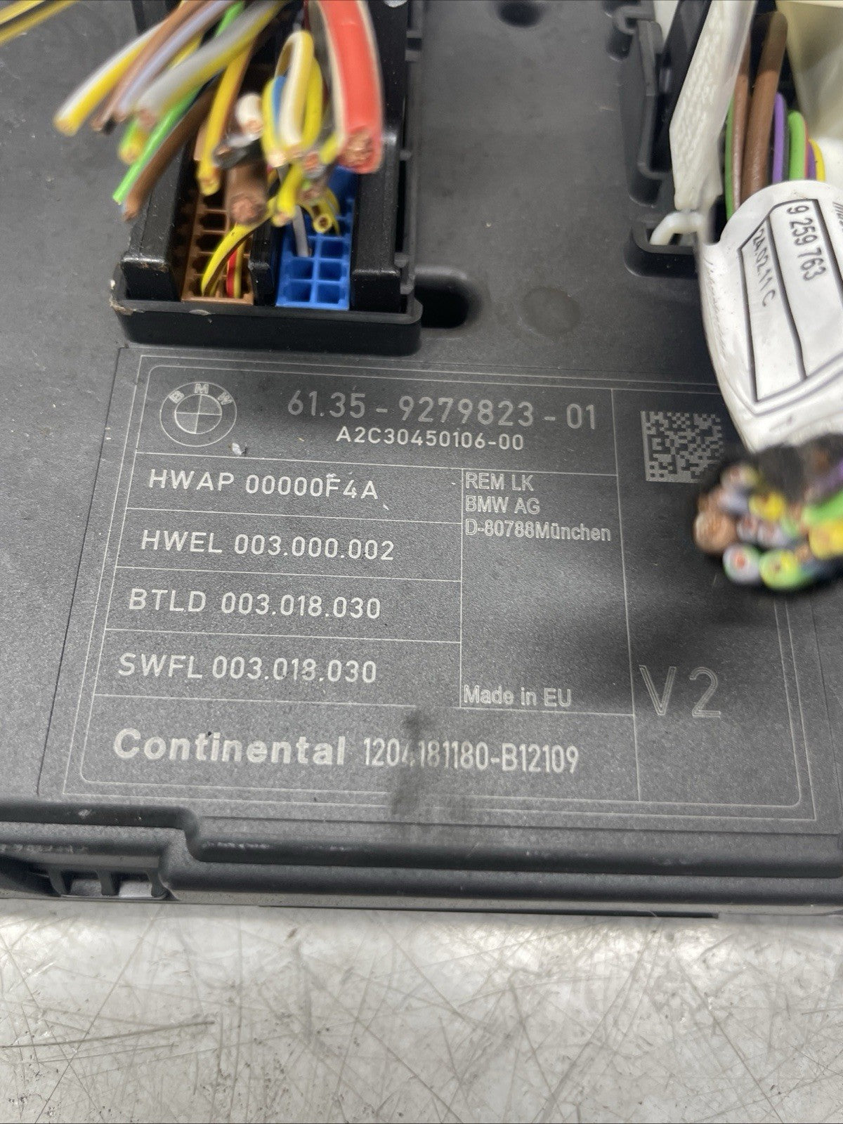 BMW 3 Series F30 REM Rear Electronic Control Fuse Box Module  9279823