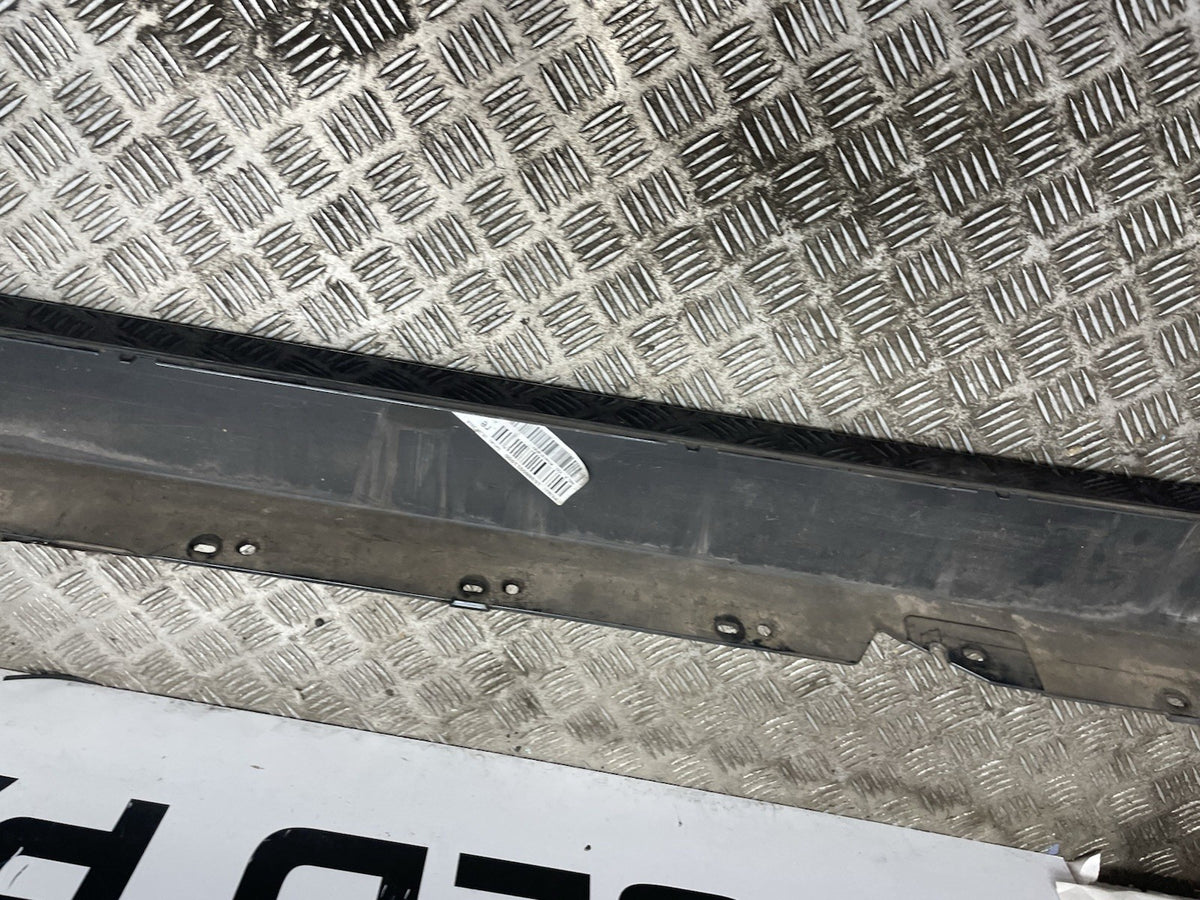 BMW 1 SERIES SIDE SKIRT DRIVER RIGHT F20 5DR 2011-2019