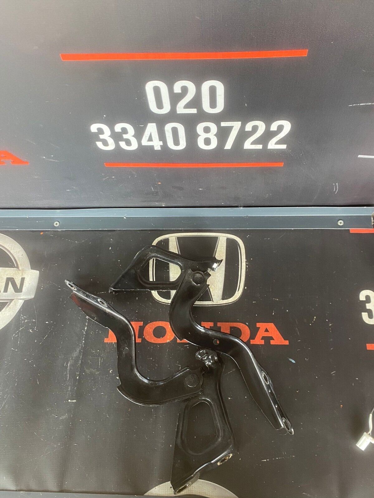 TOYOTA RAV 4 2022 BONNET HINGE PAIR