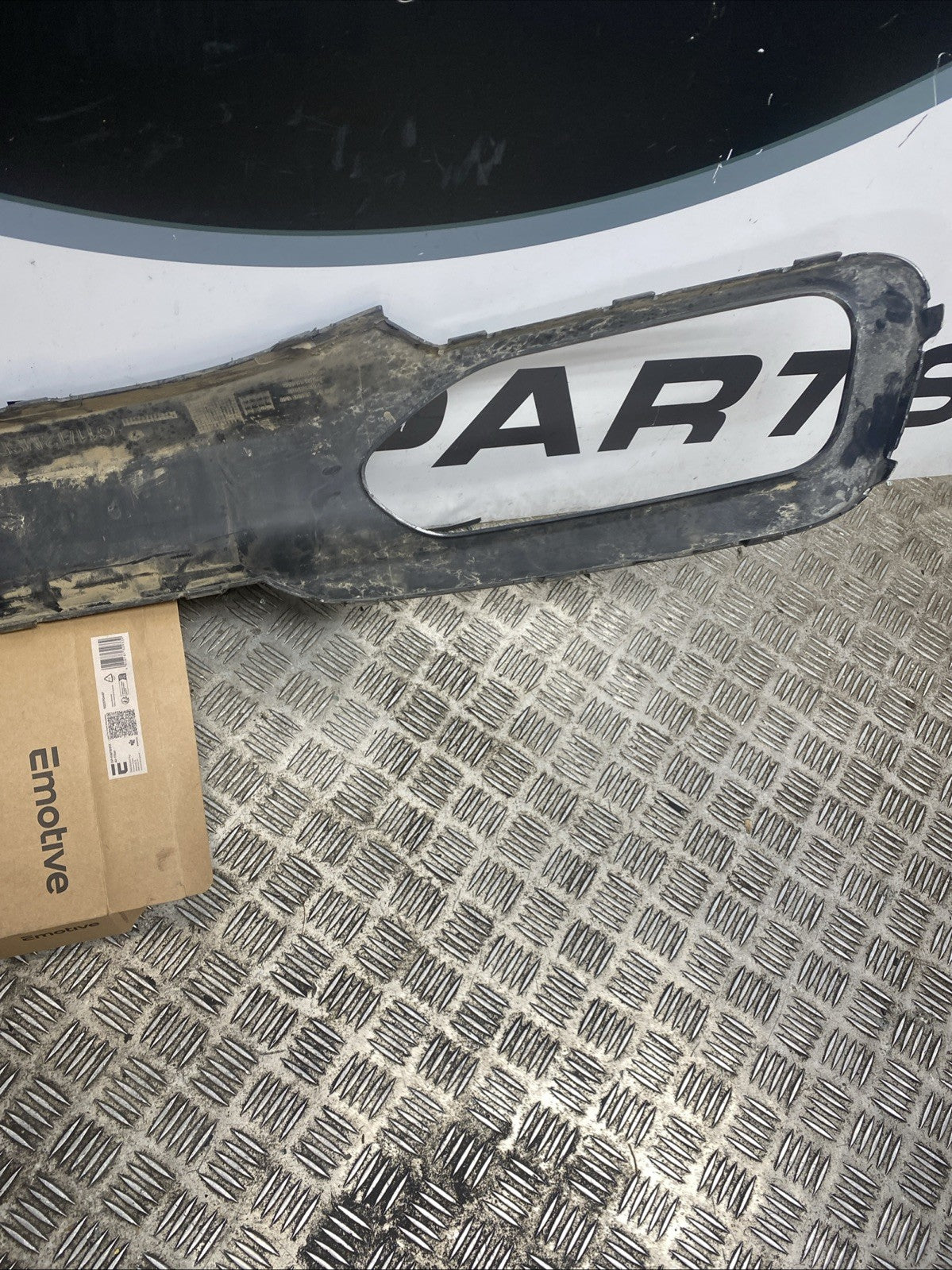 2015-2022 G11 BMW 7 SERIES REAR M SPORT DIFFUSER 8061150