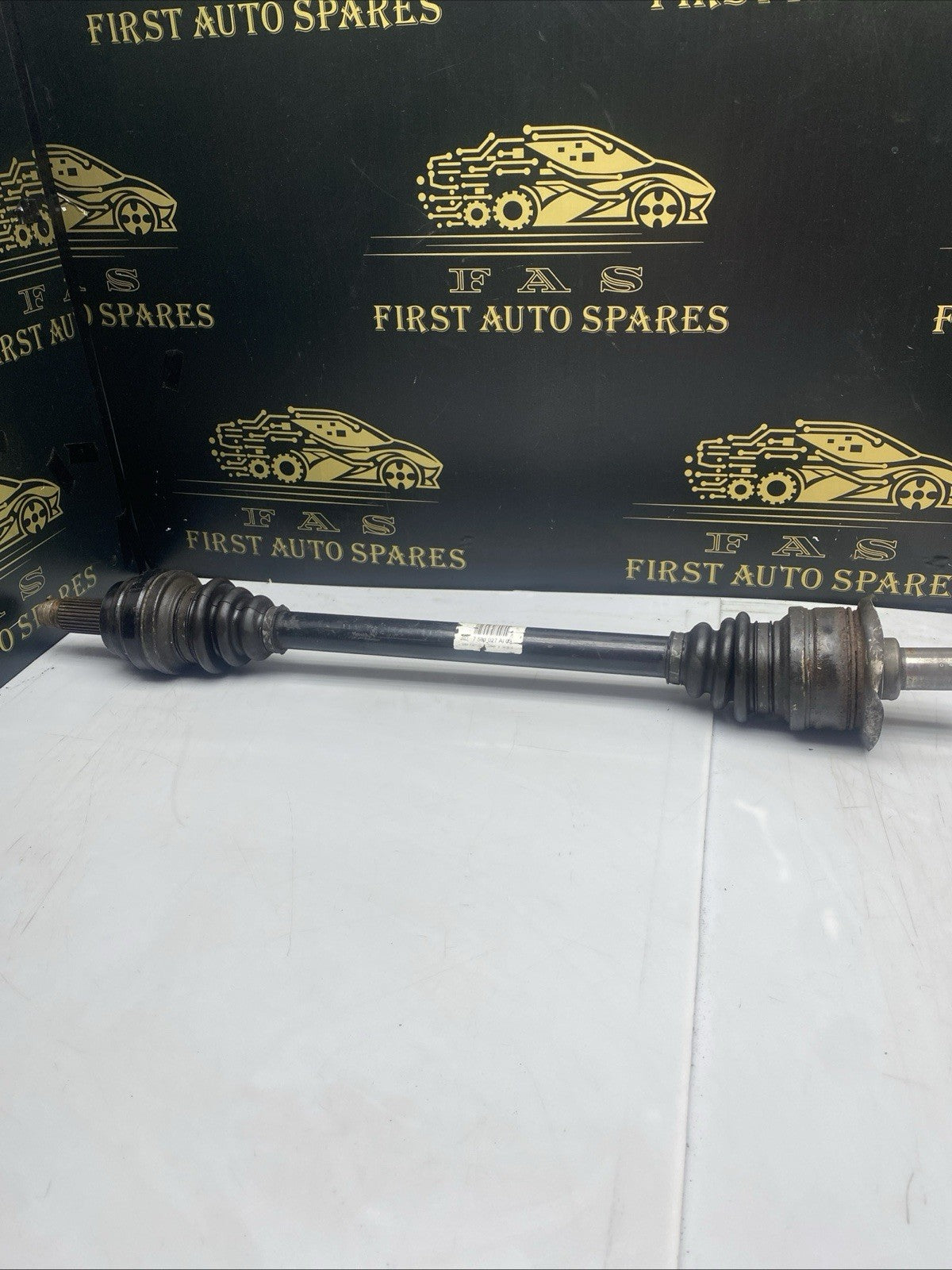 BMW F10 5 SERIES Left Driveshaft 7581027