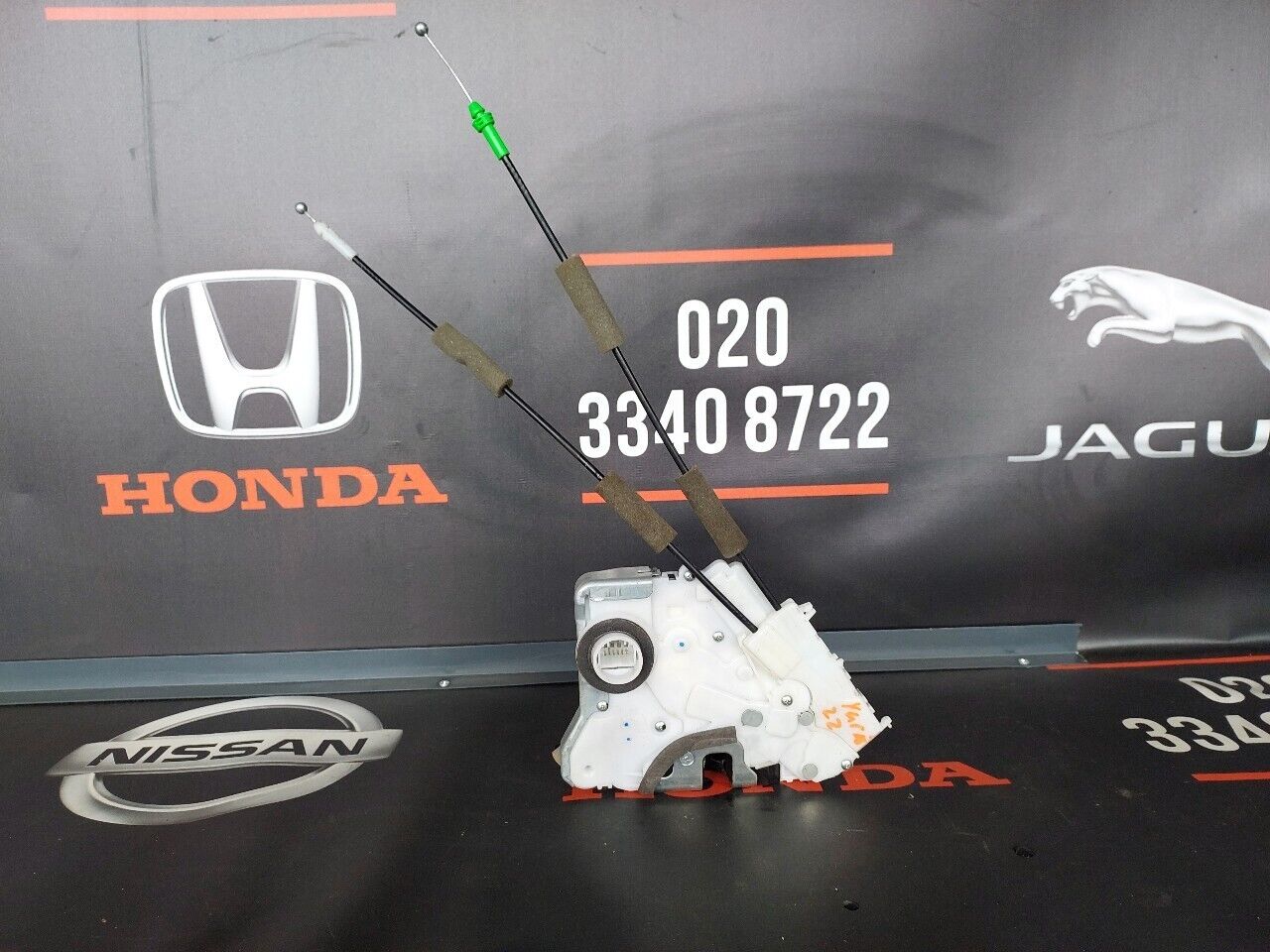 TOYOTA YARIS N/S FRONT DOOR LOCK ASSEMBLEY 2022