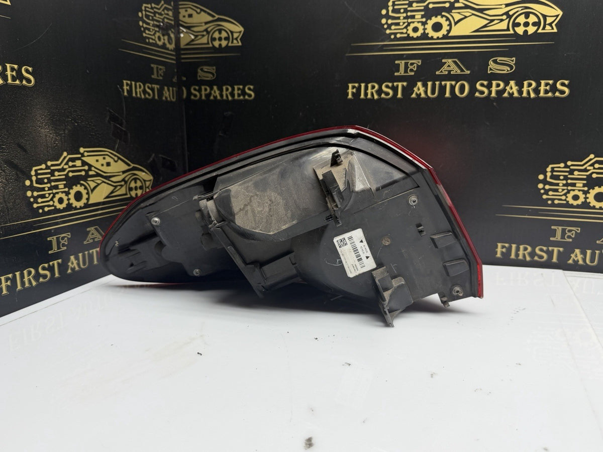 BMW 2 SERIES GRAN TOURER TAILLIGHT OUTER RIGHT SIDE 7491346 F46 2016-2022