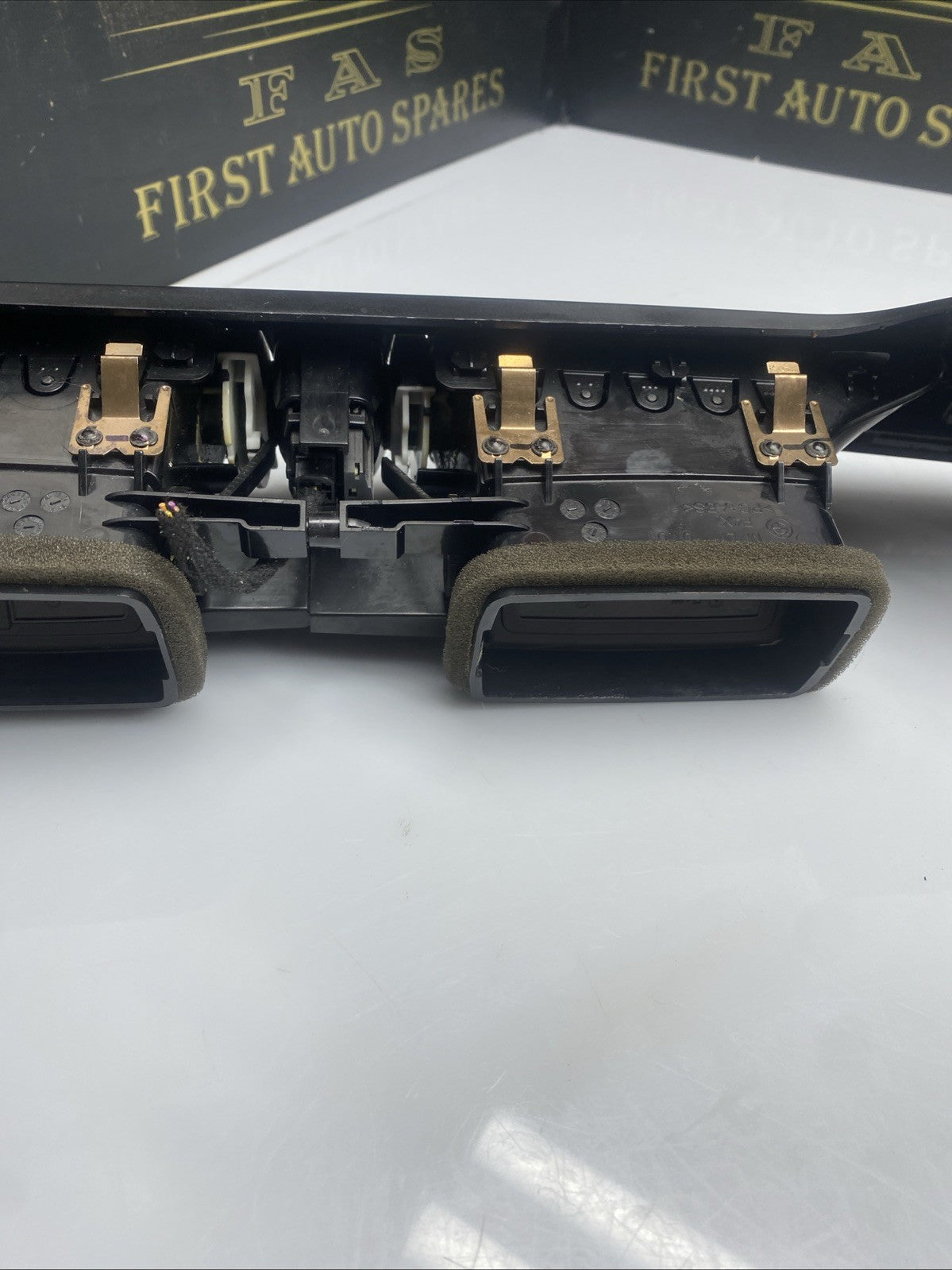 BMW 2 F45 F46 2014-18 DASHBOARD TRIM PANEL AND AIR VENTS