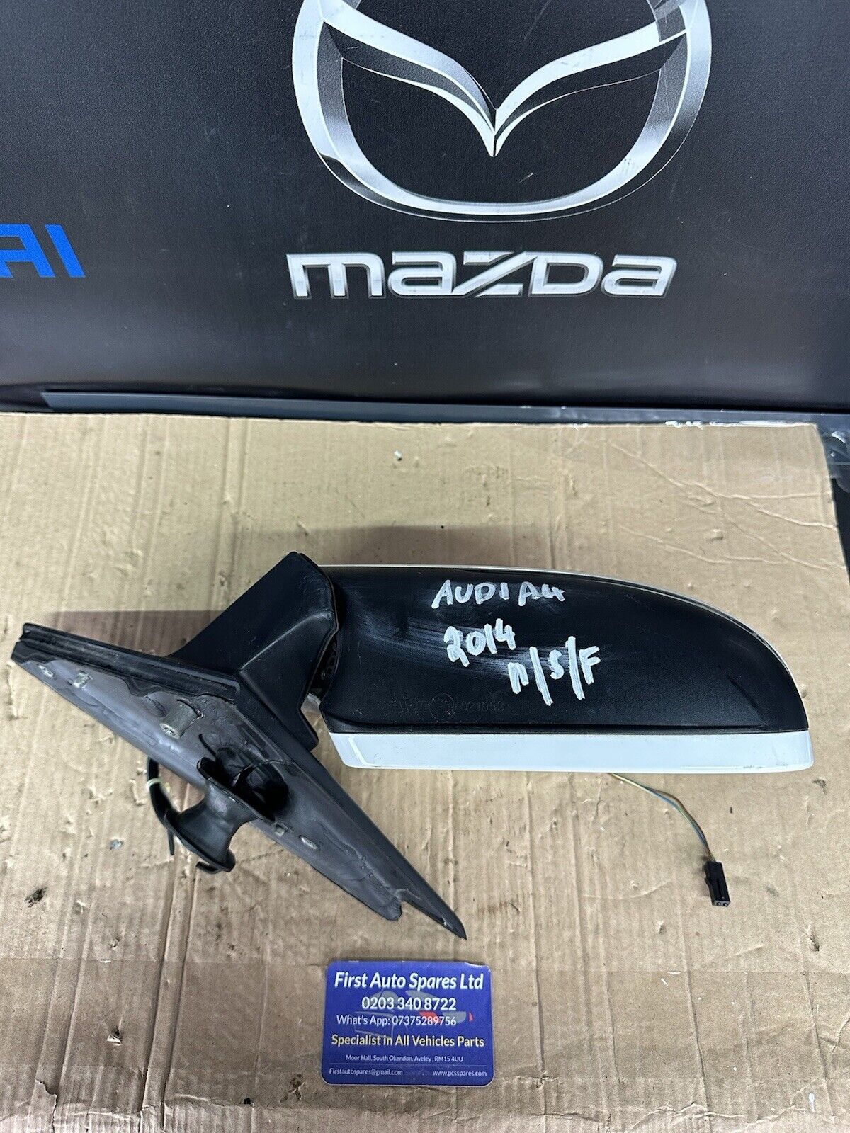 2014 AUDI A4 FRONT LIFT  SIDE DOOR WING MIRROR