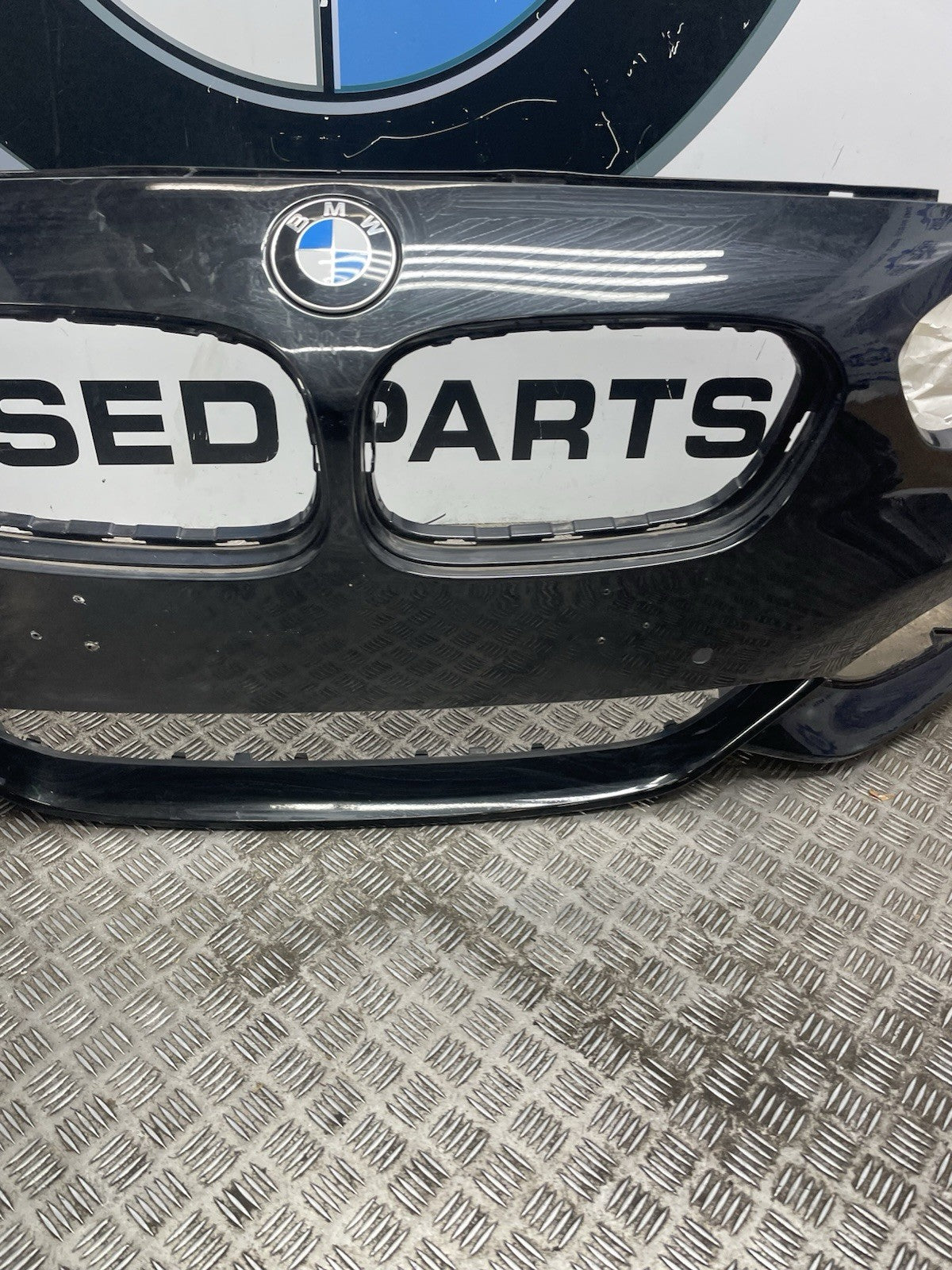 BMW 1 F20 F21 LCI M SPORT FRONT BUMPER 2015-19 GENUINE (Dent On Driver Side)