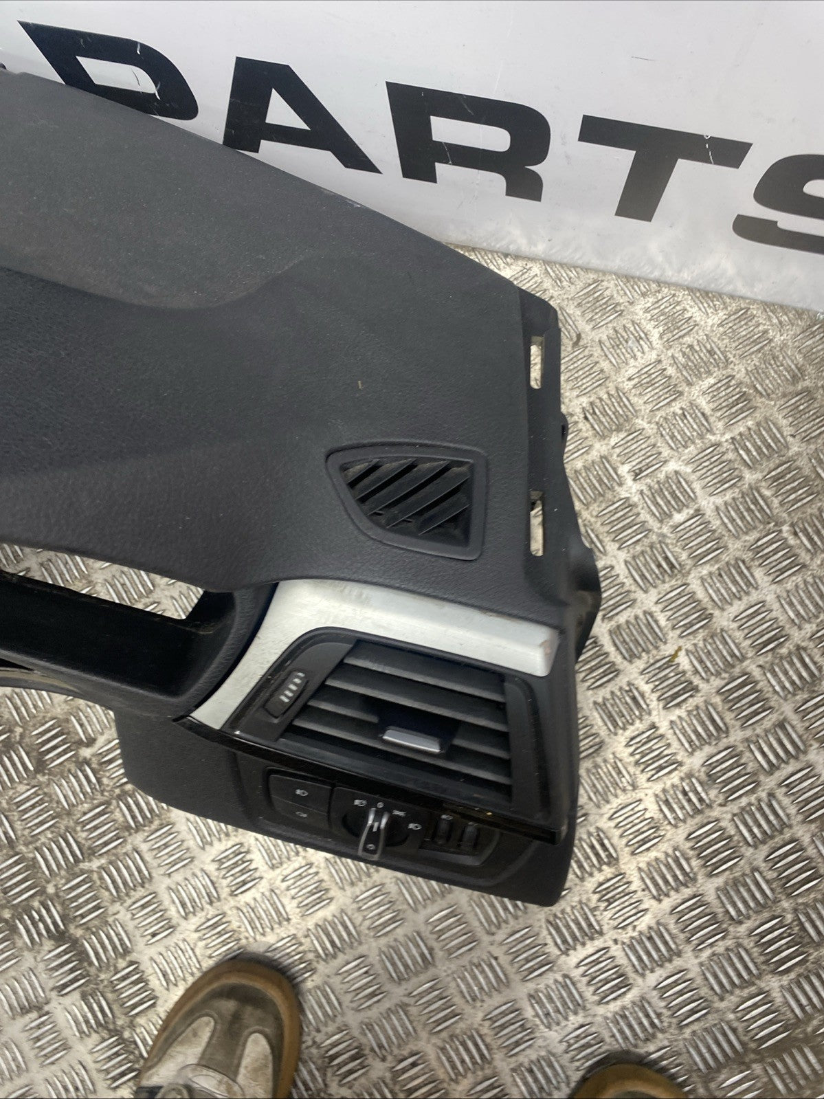 BMW 3 SERIES HARMAN KARDON DASHBOARD PANEL F30 F31 F32 F33 F36