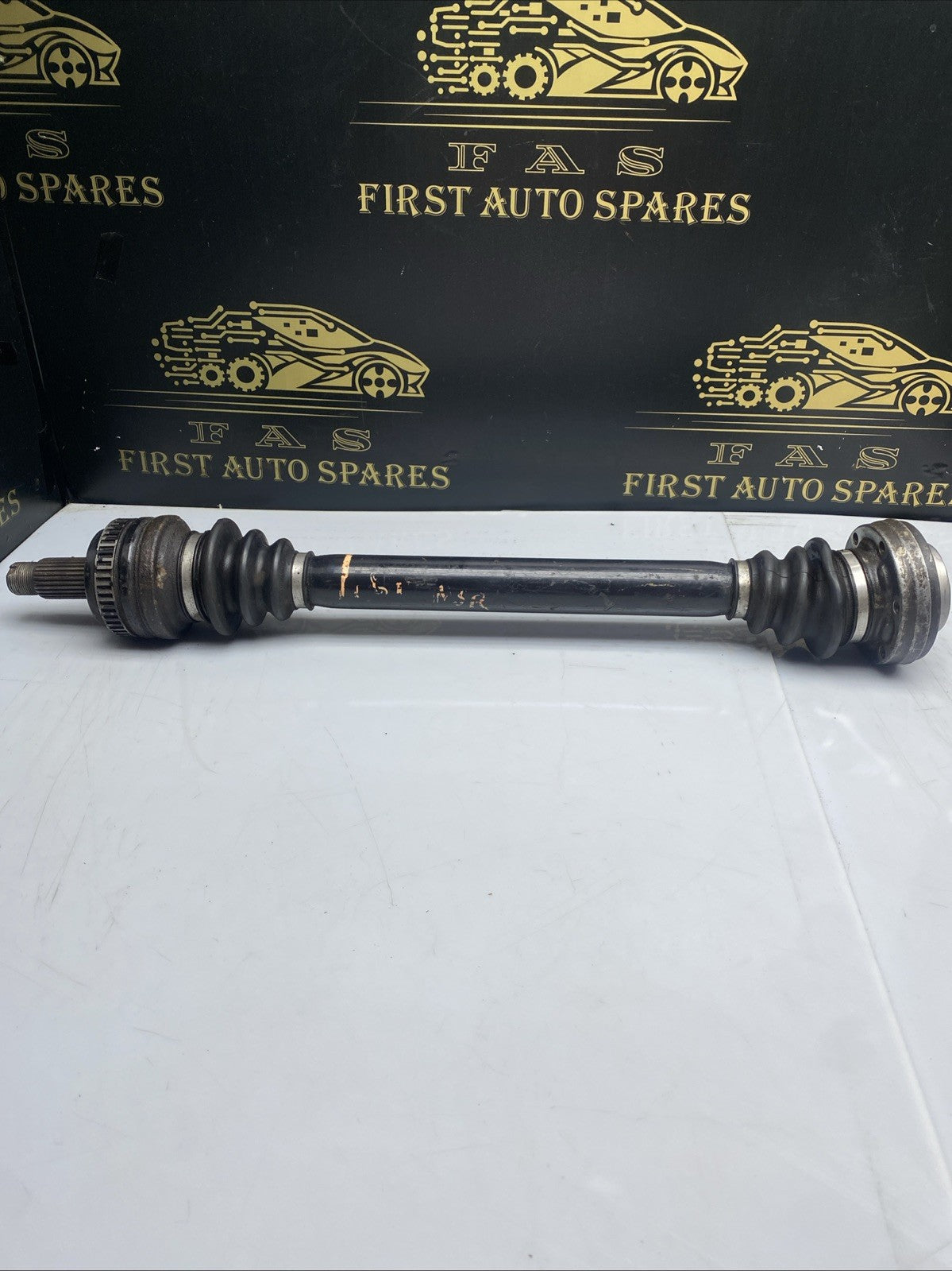 BMW E81 E87 E90 Output Shaft Left N/S Driveshaft Drive Shaft 7547627