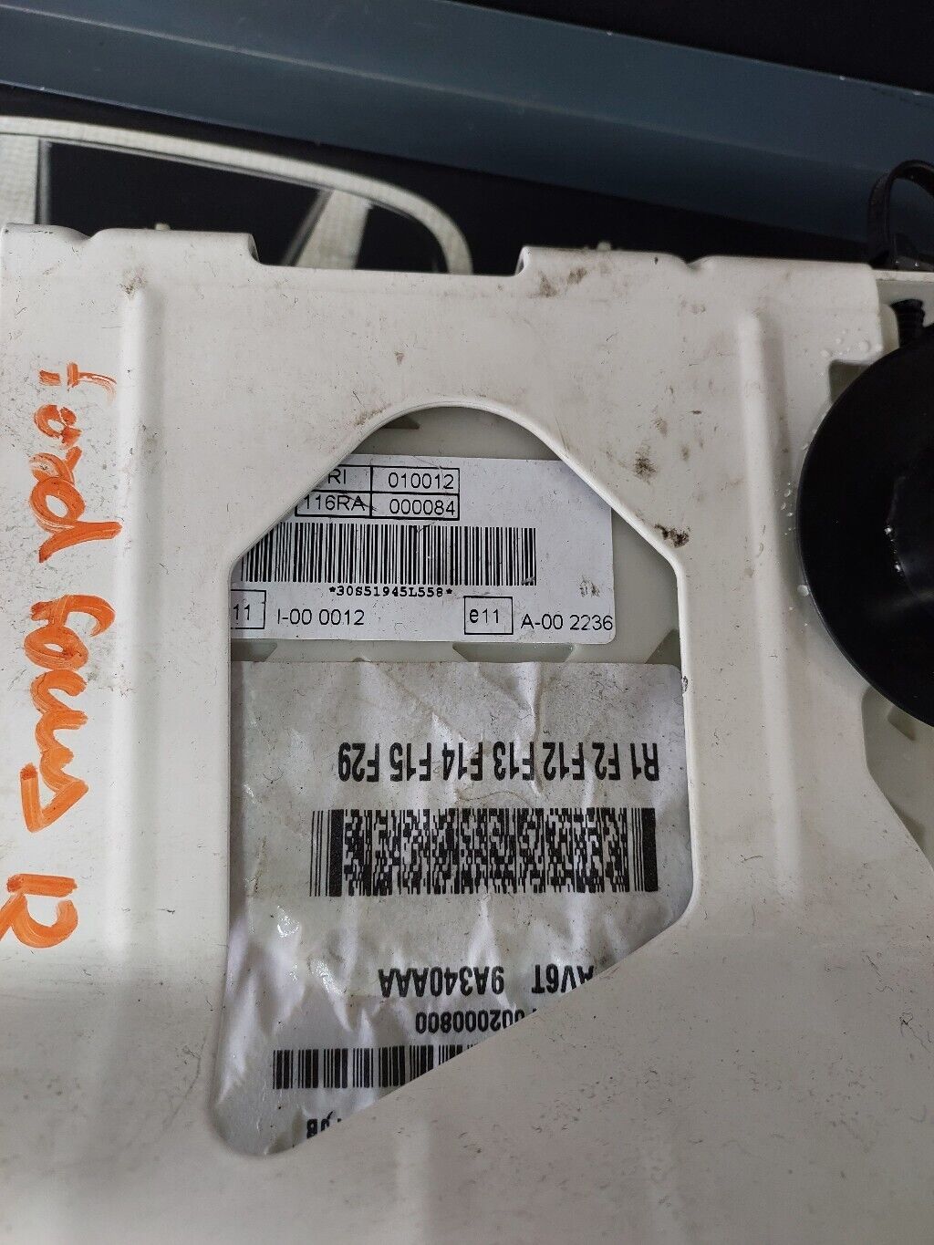 FORD FOCUS 2012 DIESEL FUSE BOX BODY CONTROL MODULE BV6N14A073FL
