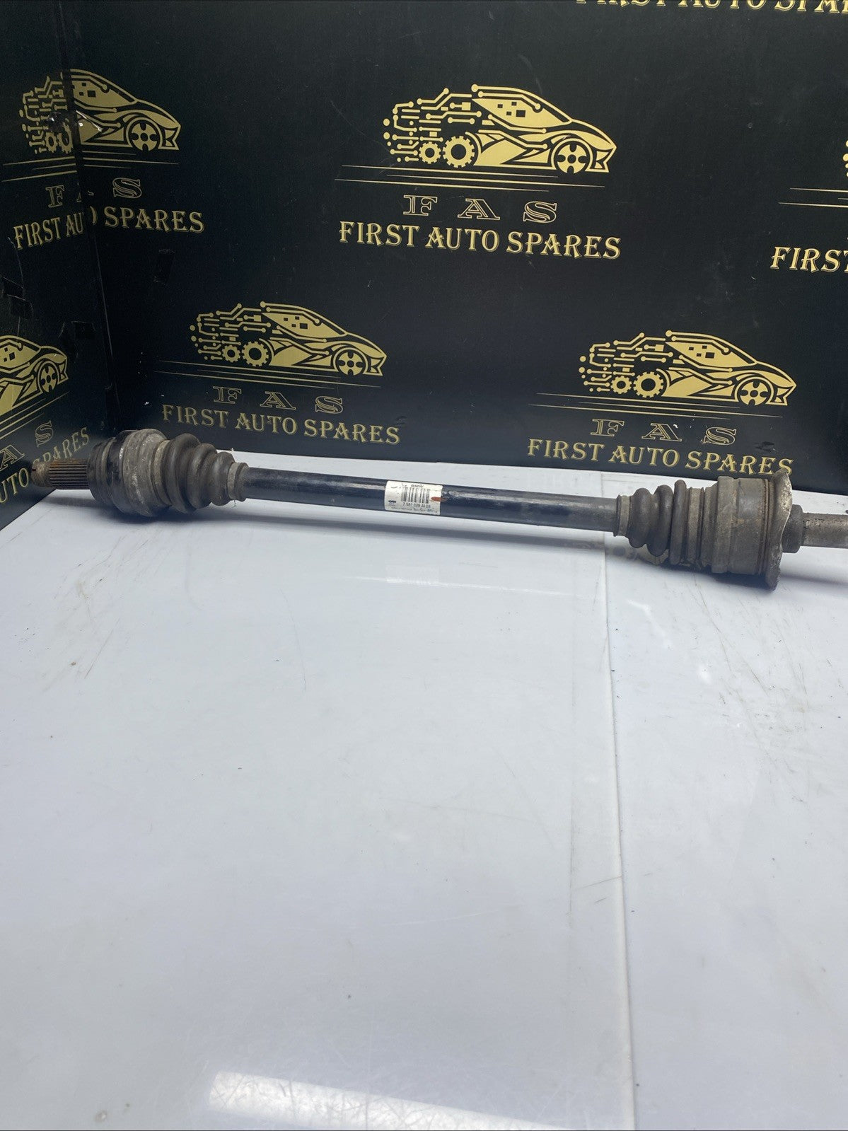 BMW 5 Series F10 F11 520d N47N Output Drive Shaft Right Driver O/S 7581028