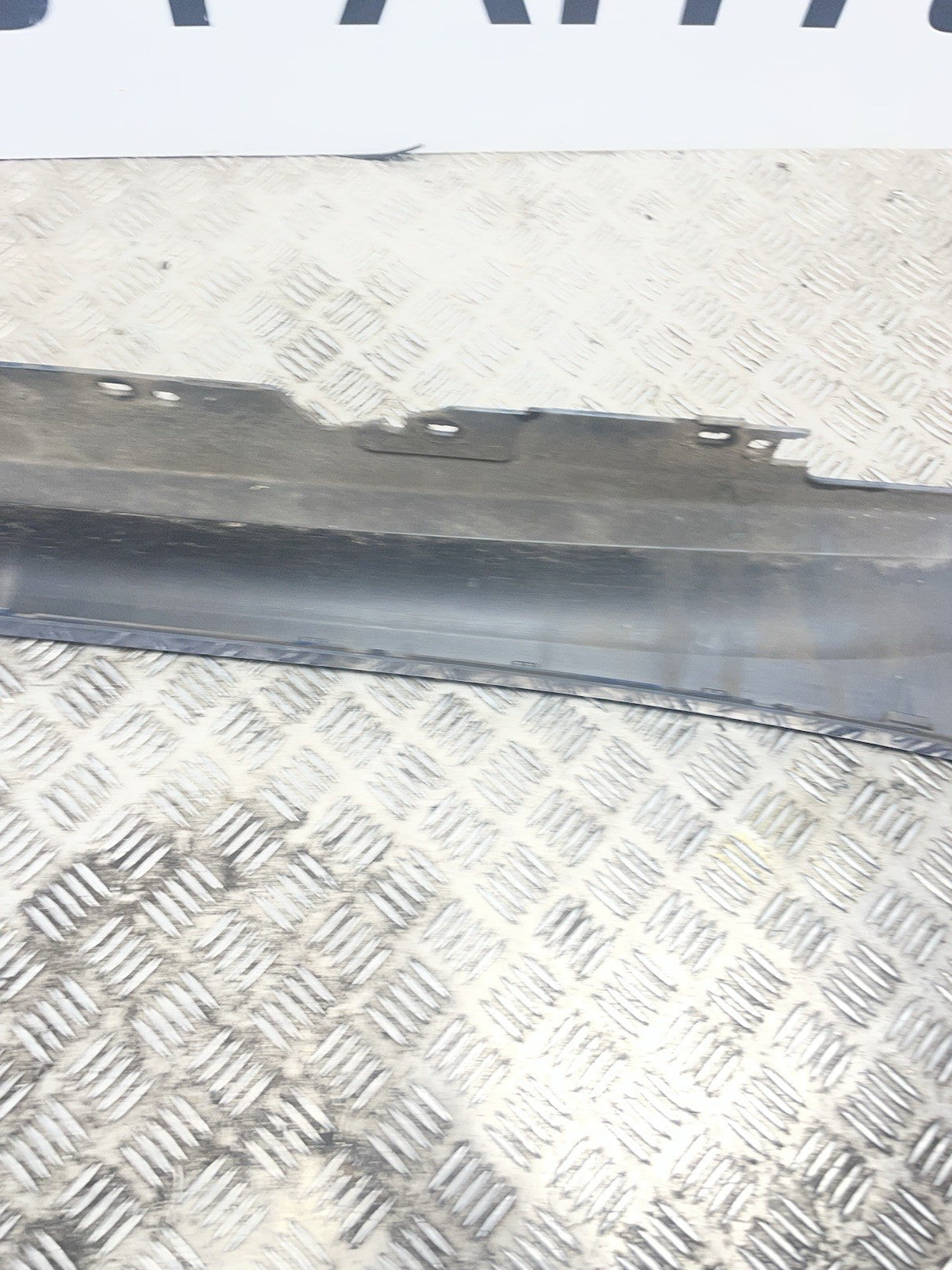 BMW 1 SERIES SIDE SKIRT PASSENGER LEFT M SPORT F21 2011-2019 3DR