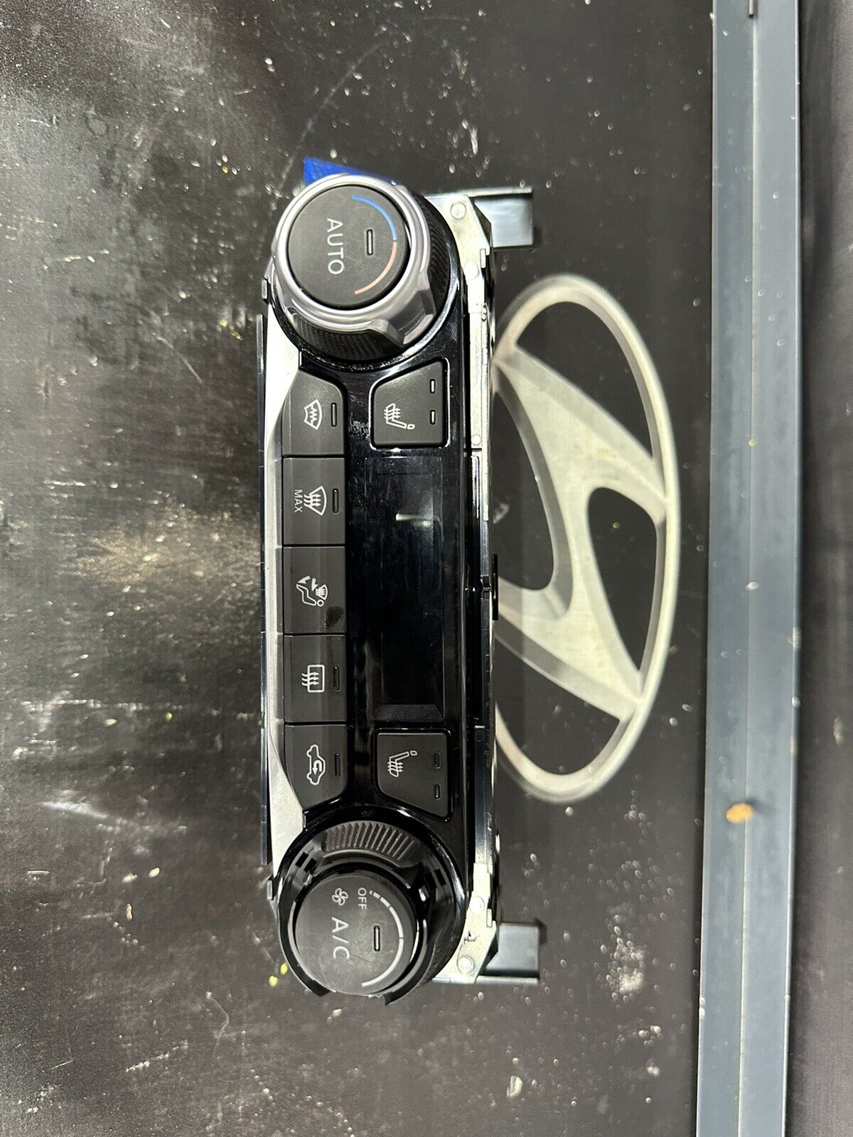NISSAN JUKE CLIMATE DIGITAL HEATER CONTROLS  2019-2023