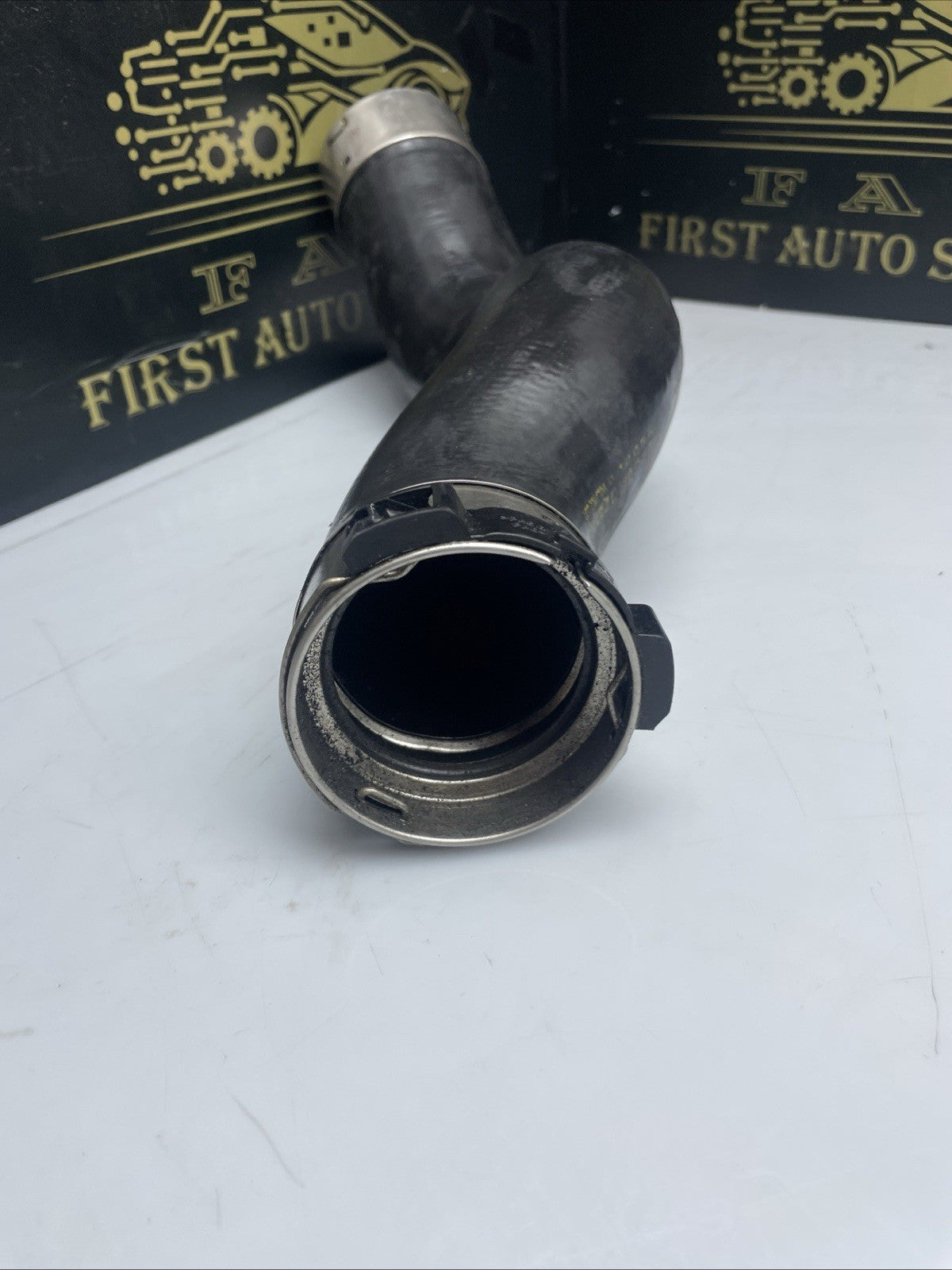 2016 BMW 1 Series 116D M Sport MK2 F20 Intercooler Pipe Turbo Hose 8513848