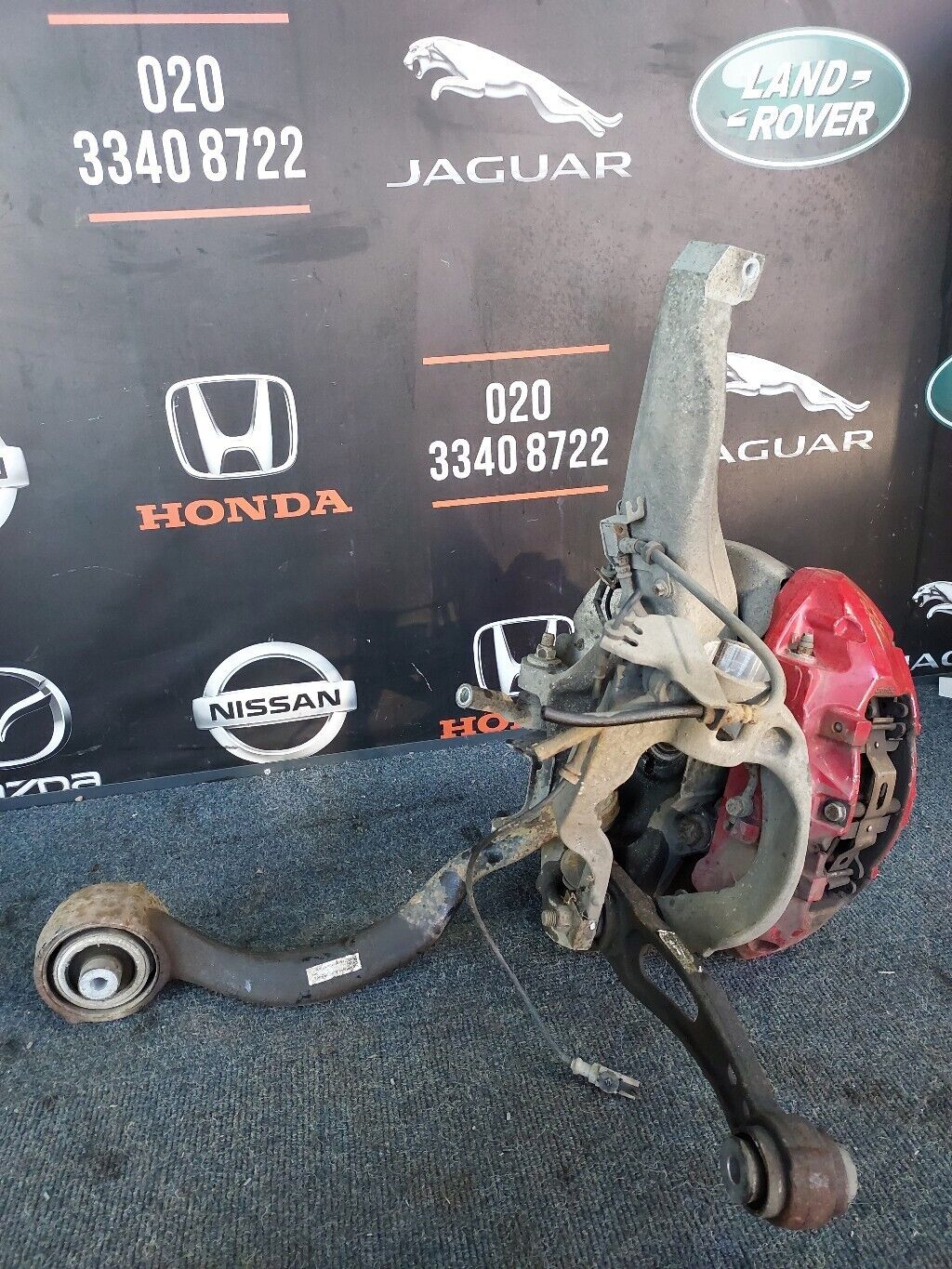 LAND ROVER RANGE ROVER 3.0 DIESEL O/S FRONT SUSPENSION LEG 2017