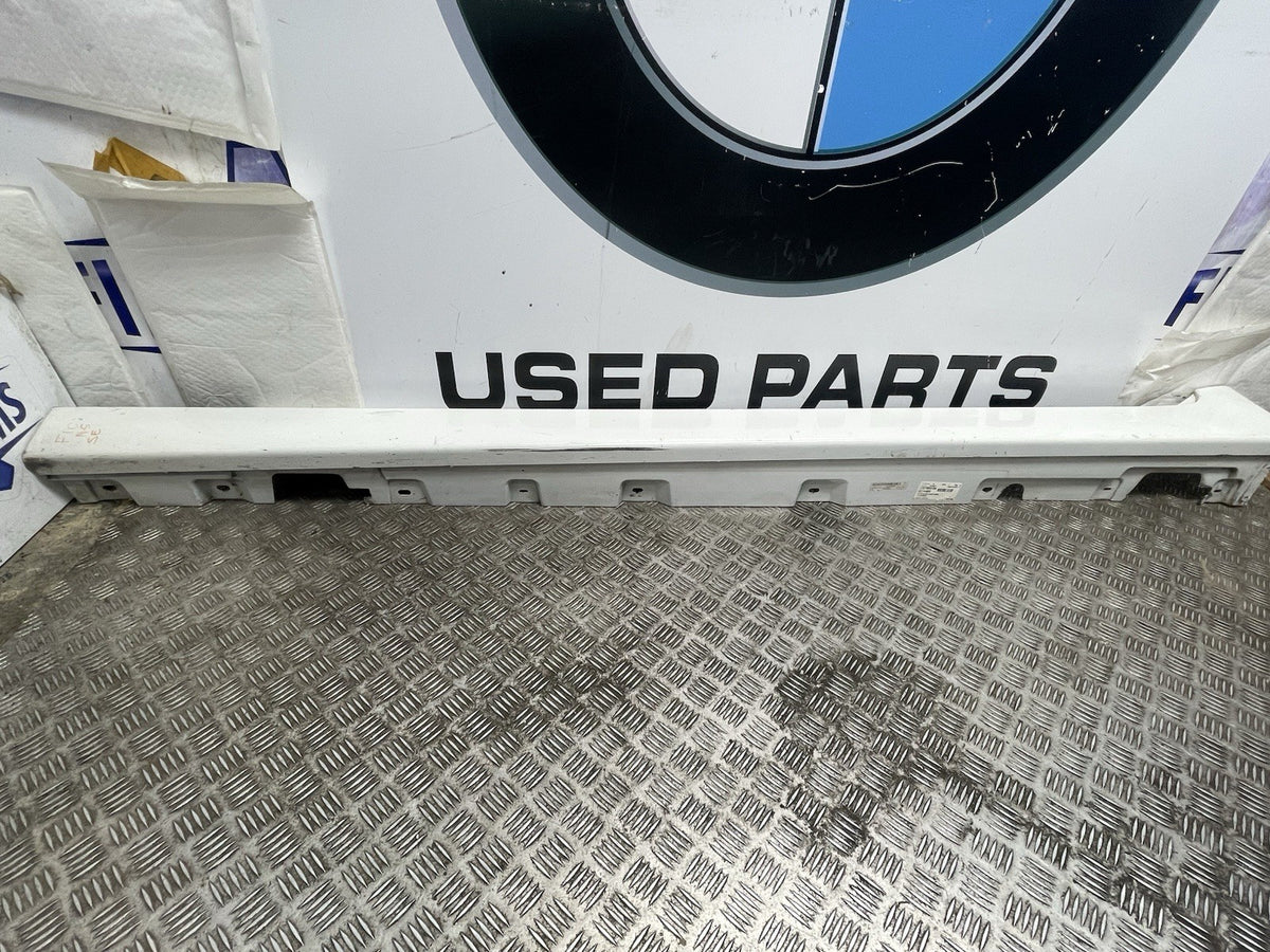 BMW 5 SERIES MK6 F10 N/S PASSENGER SIDE LEFT SIDE SKIRT 7207093