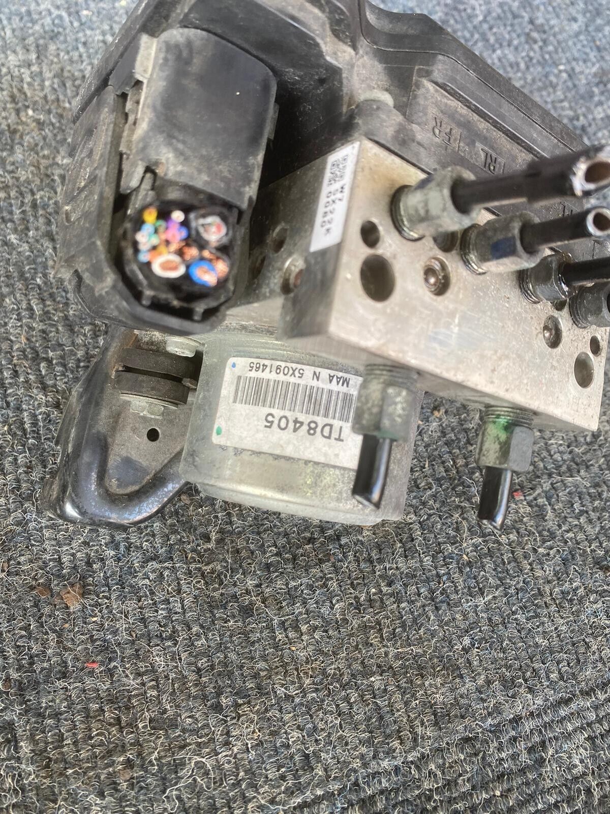 NISSAN JUKE 2018 PETROL ABS PUMP MODULATOR CONTROL UNIT 47660BV80A