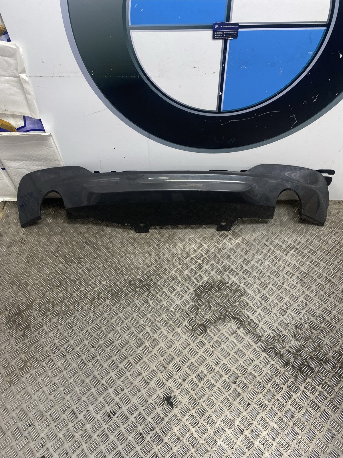 BMW 5 GT F07 Rear M Bumper Lower Diffuser Trim 51128056123 8056123 NEW